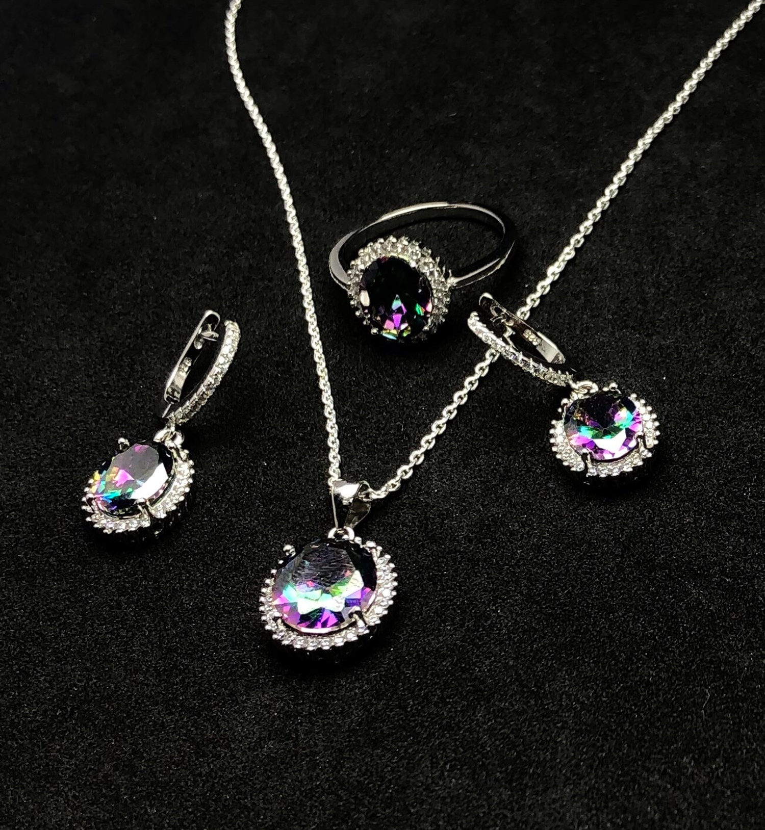 Mistik Topaz Taşlı 925 Ayar Oval Model Bayan Gümüş Set