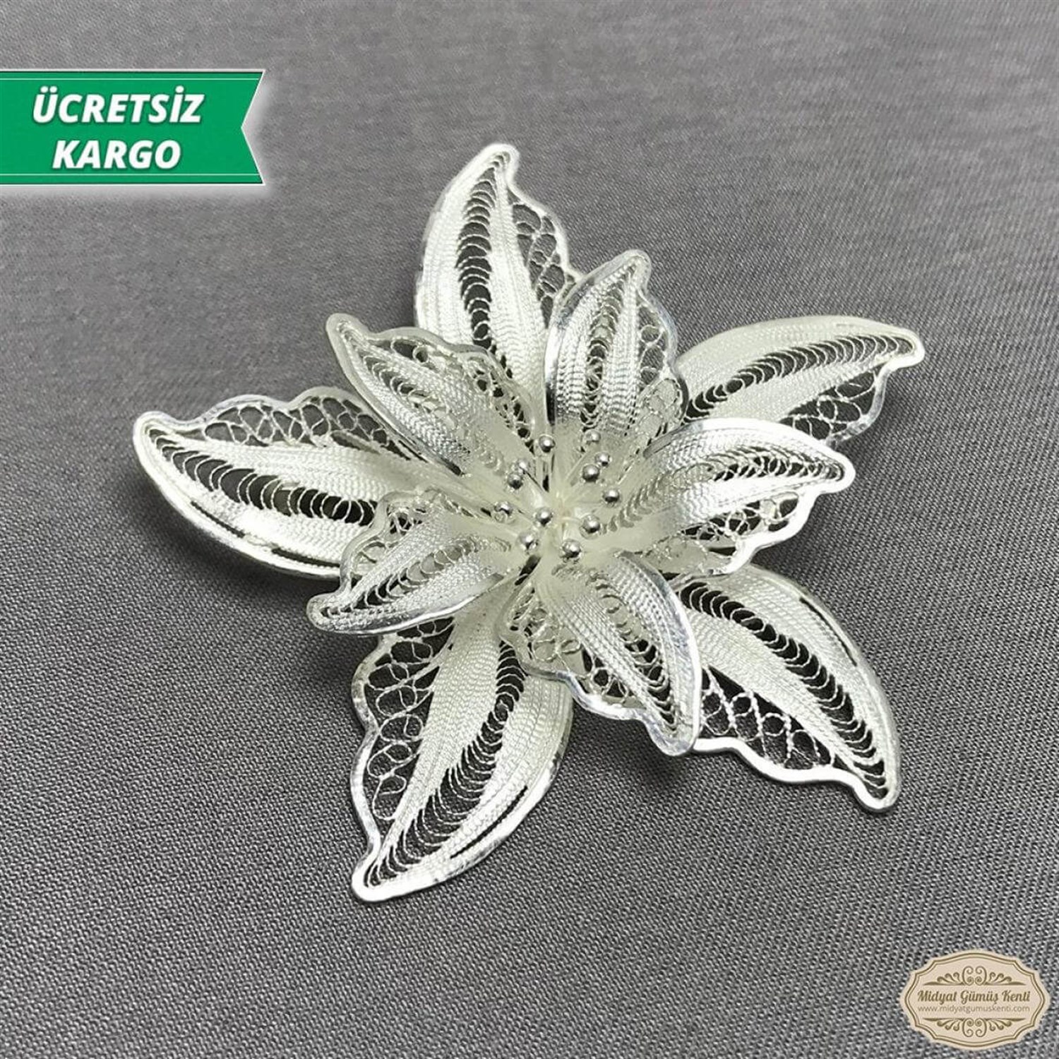 Zambak Model Telkari Bayan Gümüş Broş