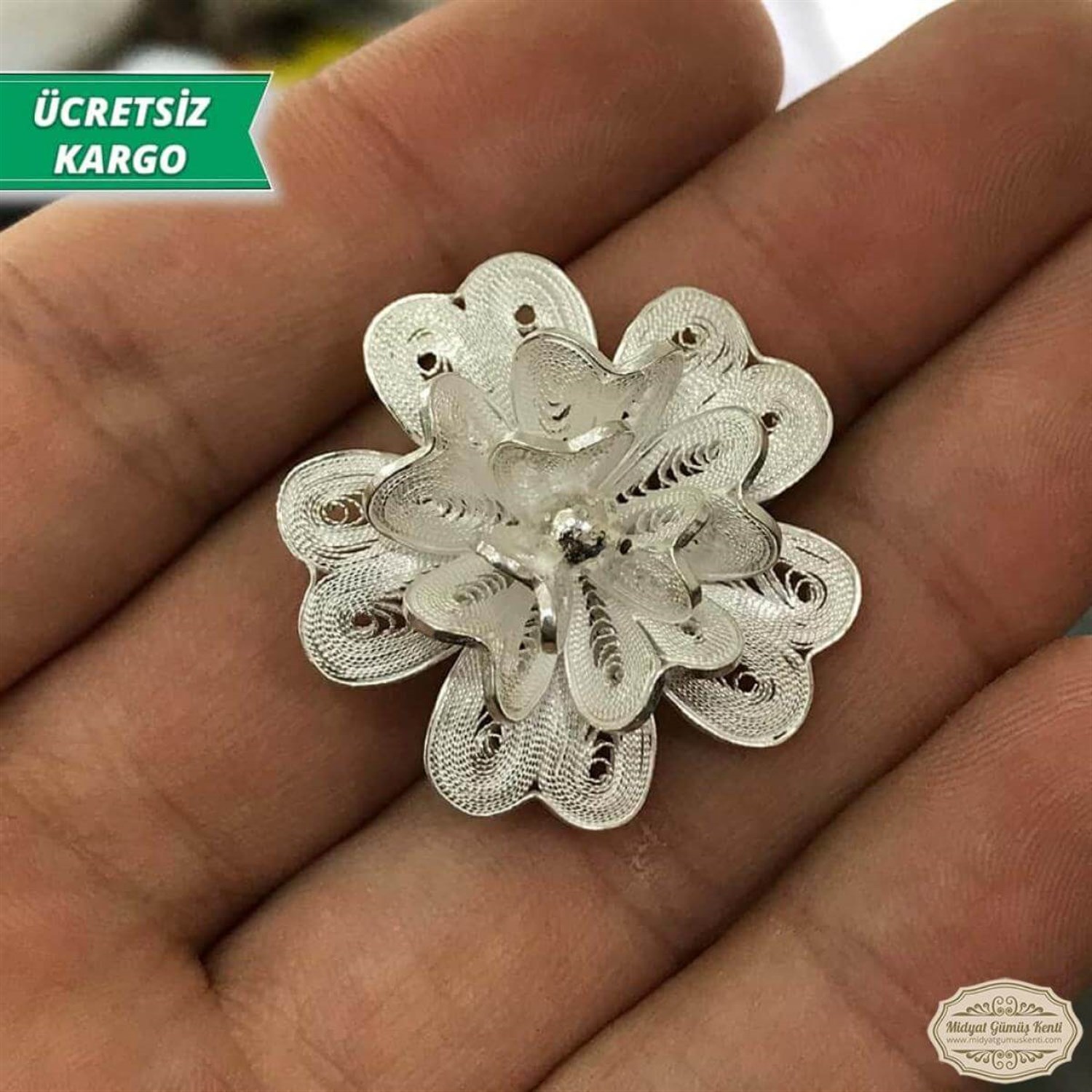 Zambak Model Telkari Bayan Gümüş Broş