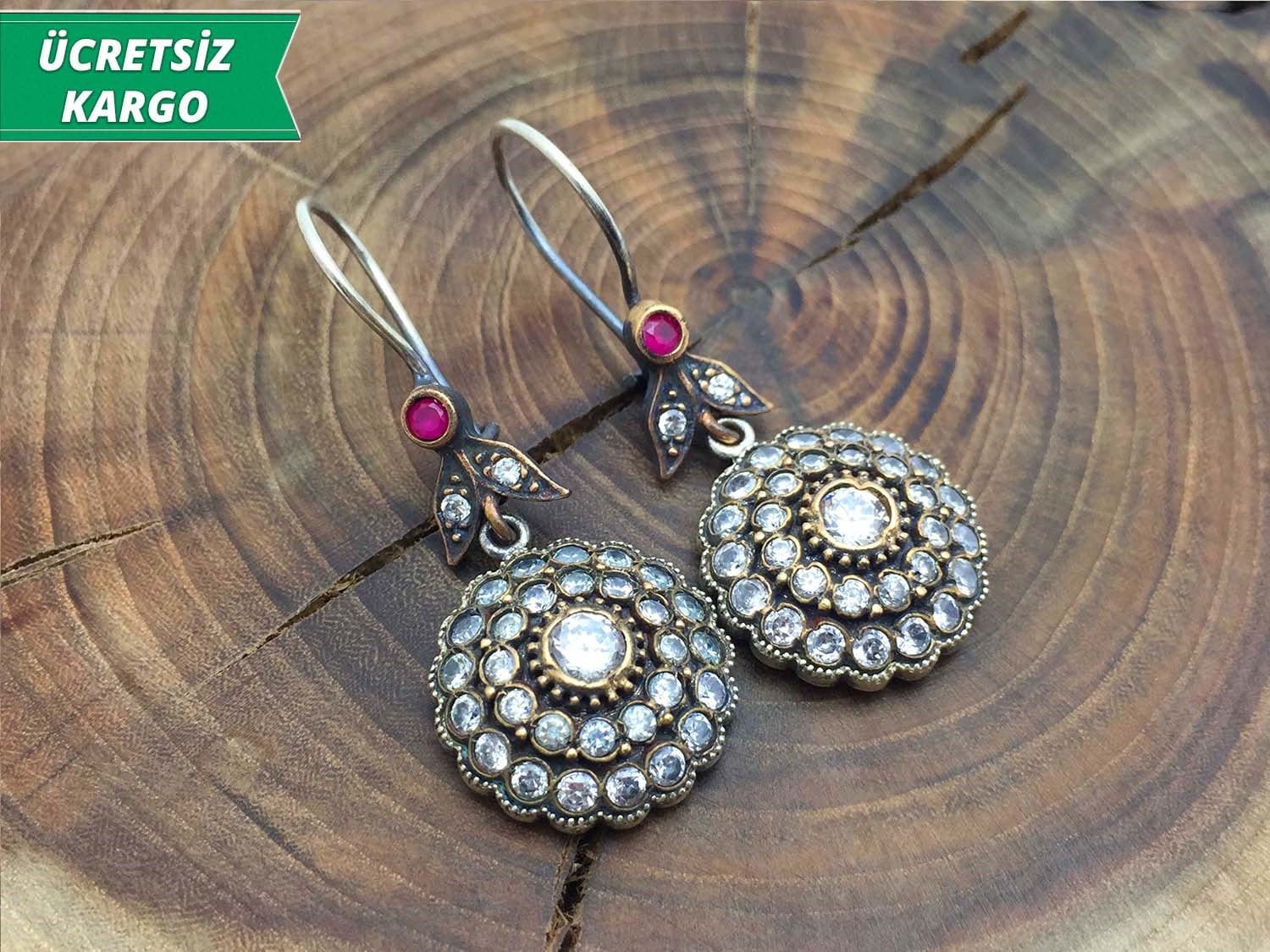 Zirkon Taşlı 925 Ayar Gümüş Bayan Otantik Küpe