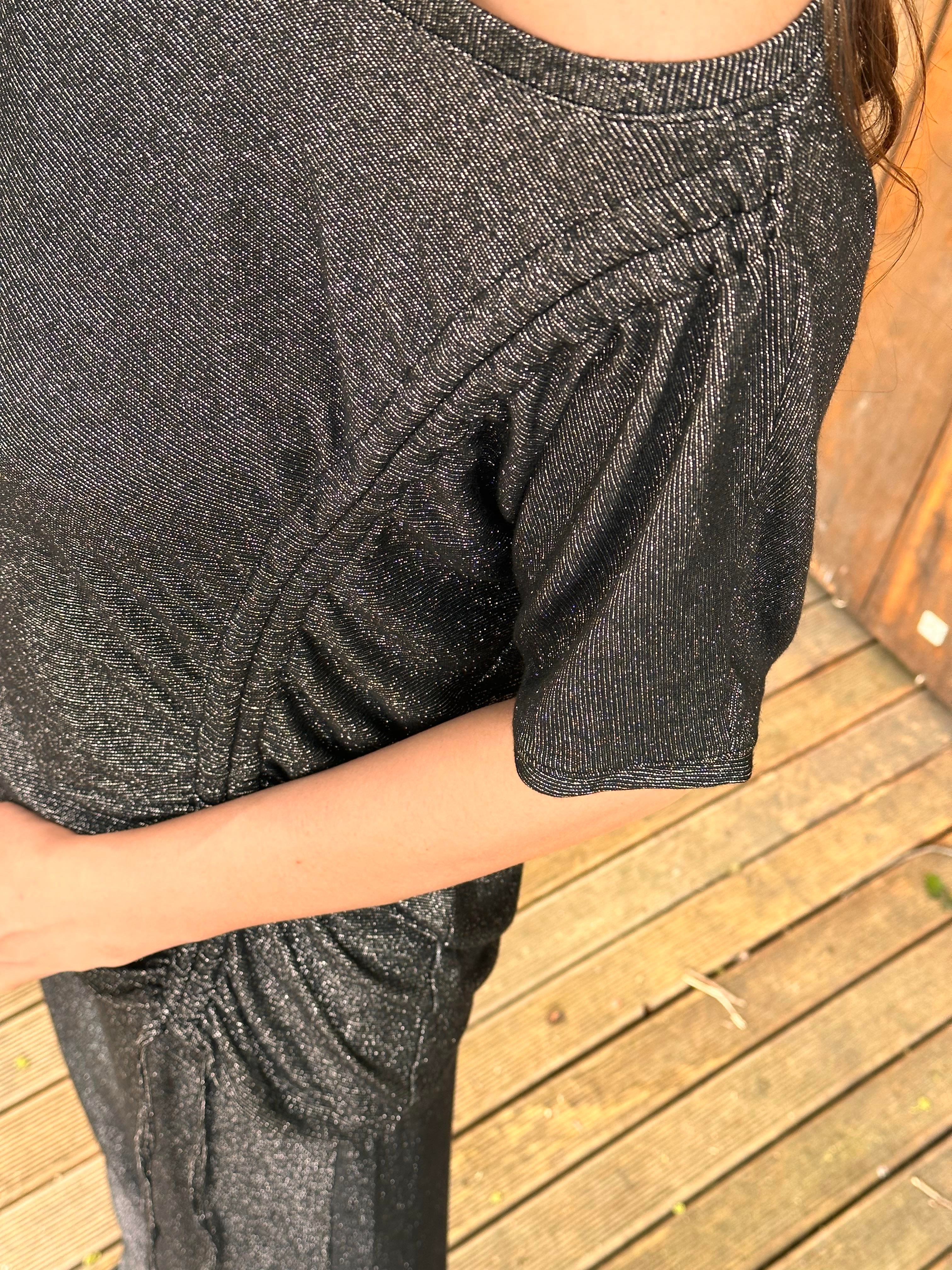 By_Que Anetta simli  Takım