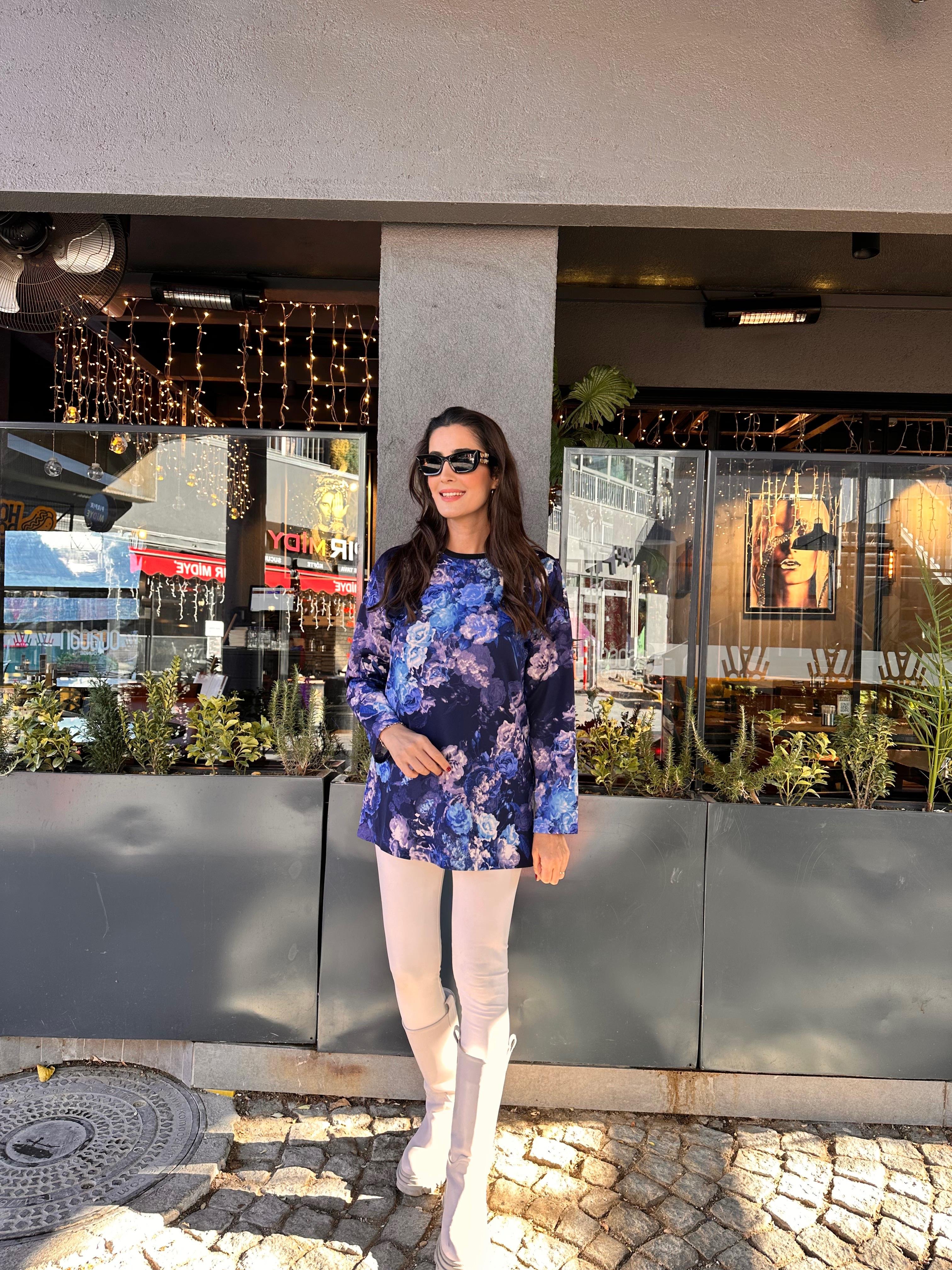 Çiçek desenli Sweat