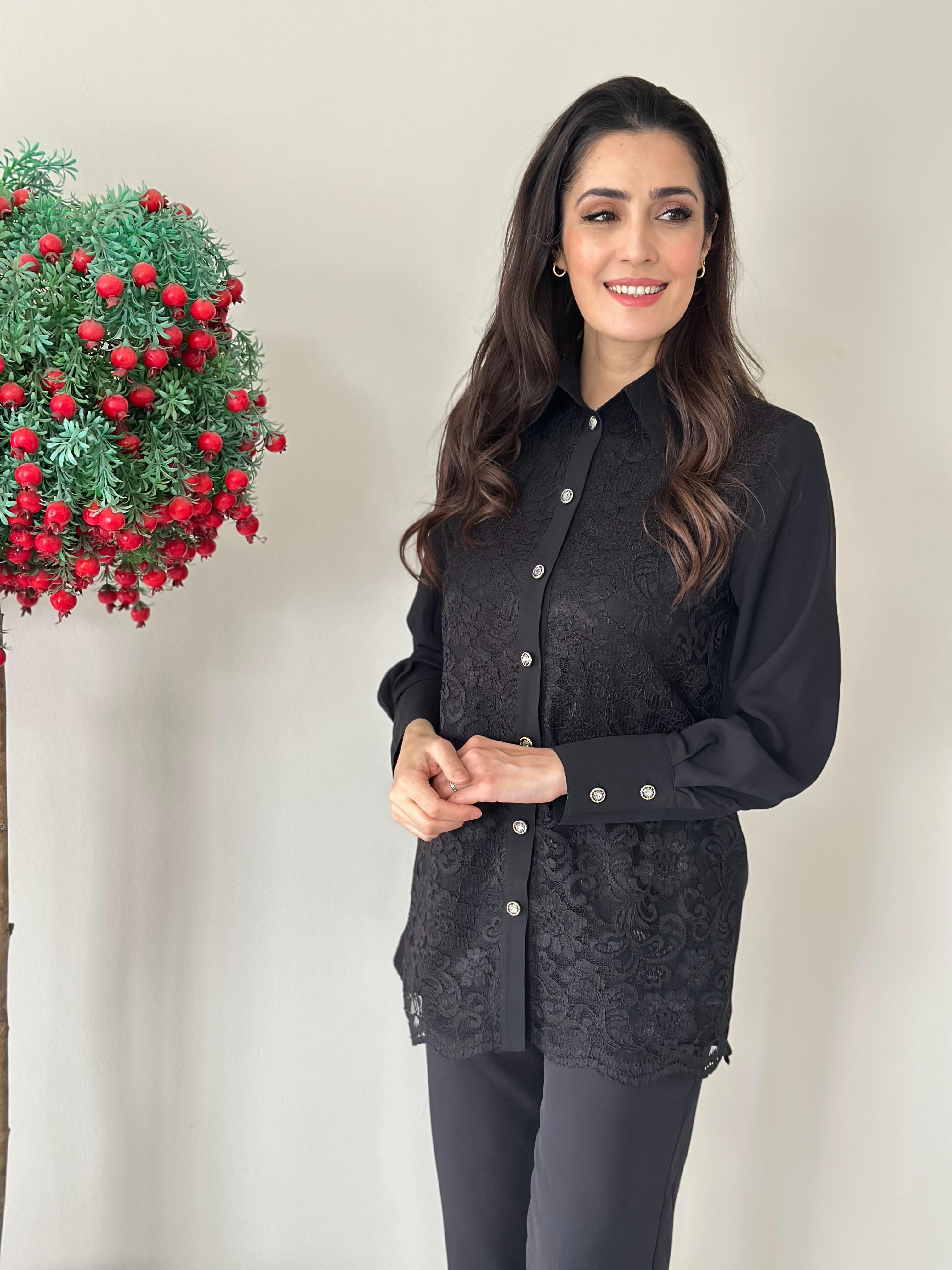 Siyah dantel   Gömlek