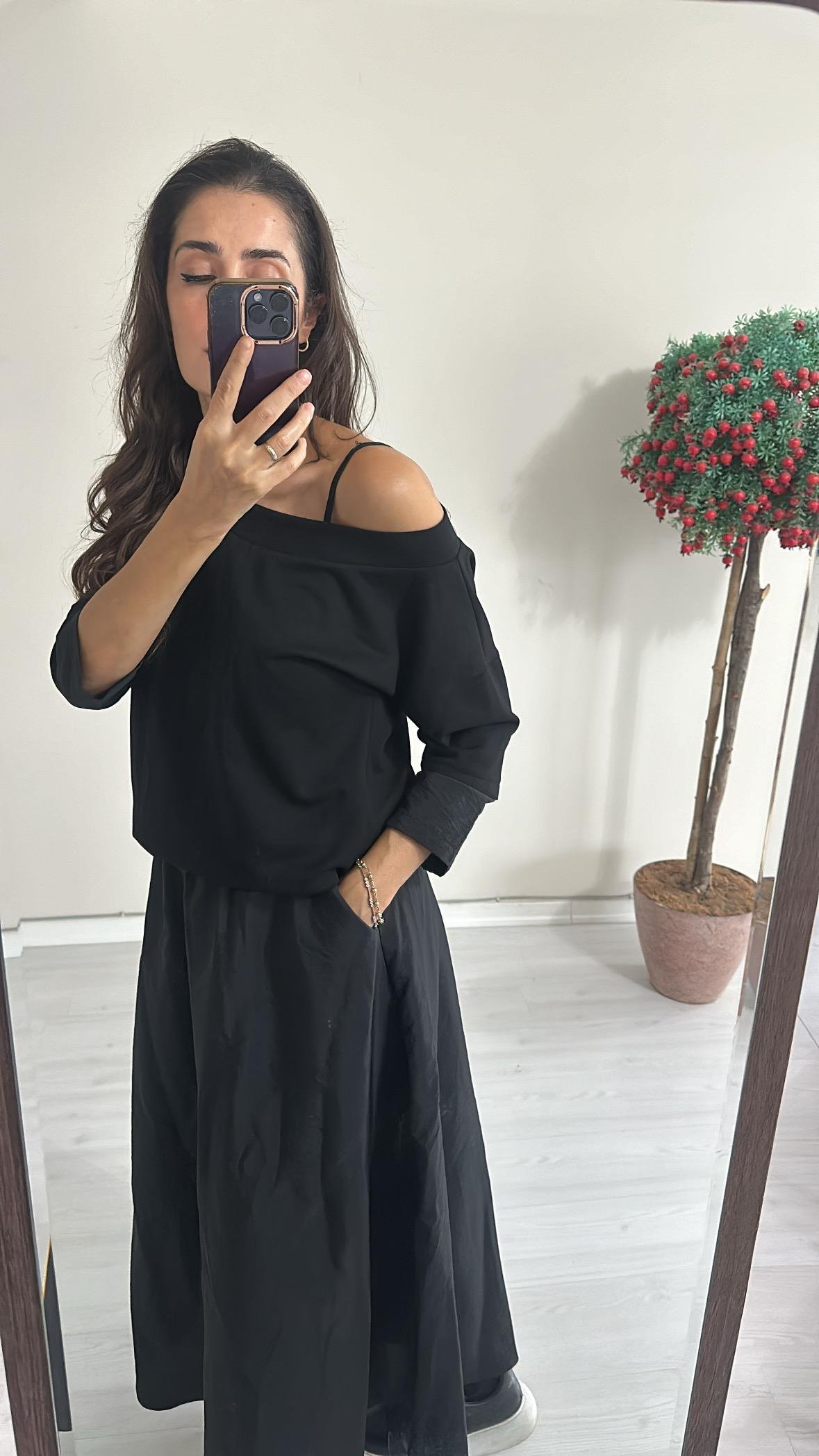 Siyah paraşüt etek 