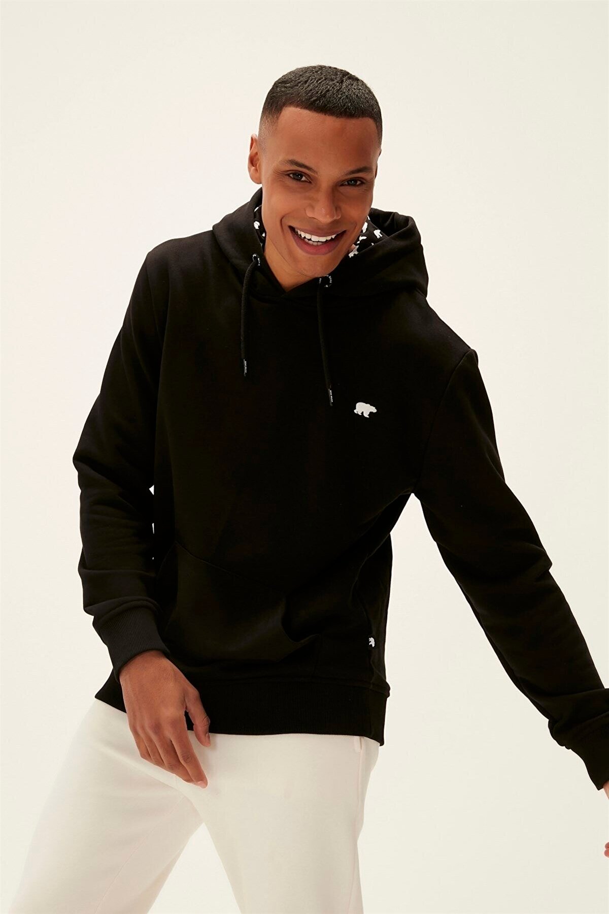 BAD BEARSweatshirtBad Bear Neck Hoodıe Erkek Sweatshirt 22.02.12.032SIYAH