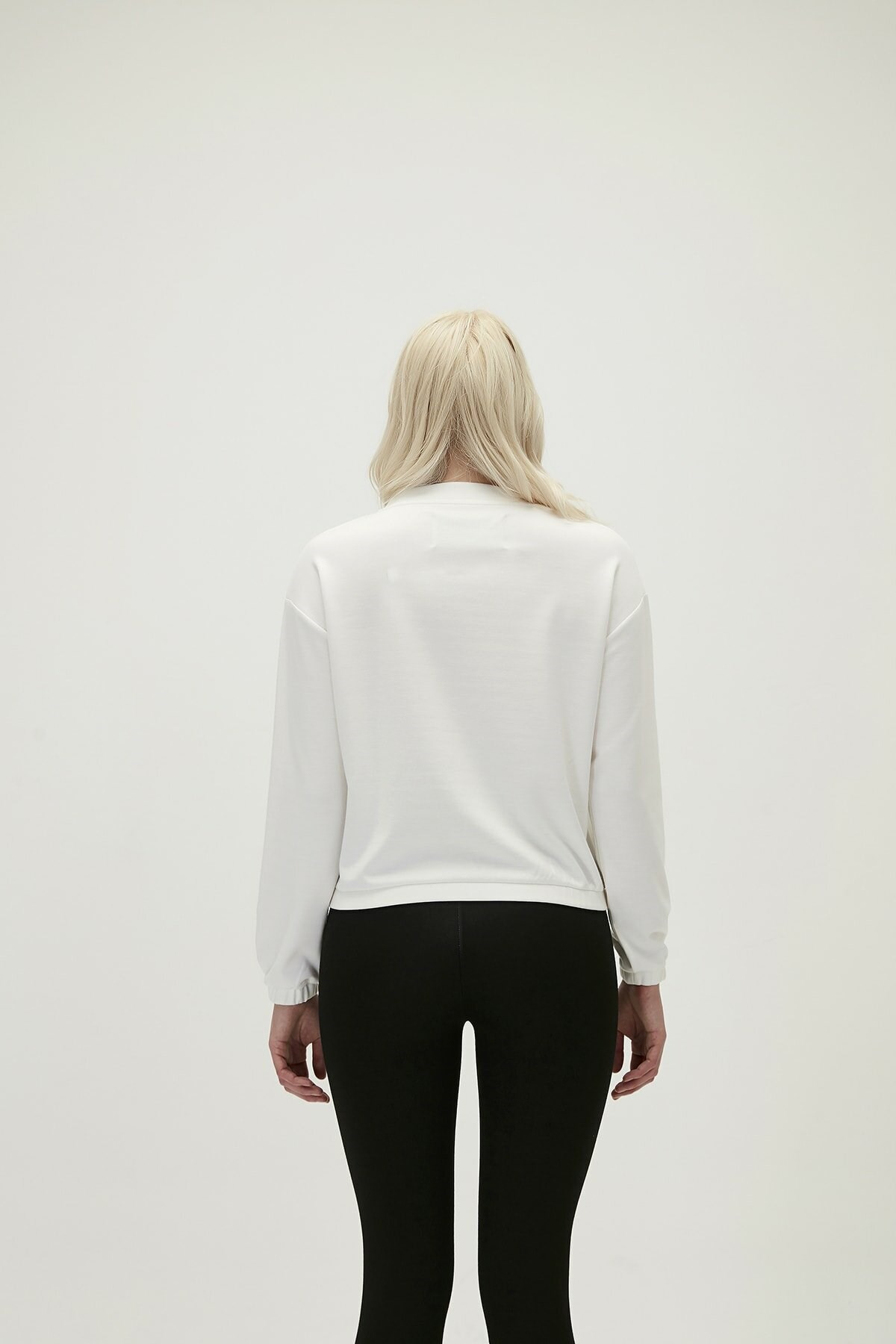 BAD BEARSweatshirtBad Bear Nelly Crewneck Kadın Sweatshirt 21.04.12.003-C04OFF-WHITE