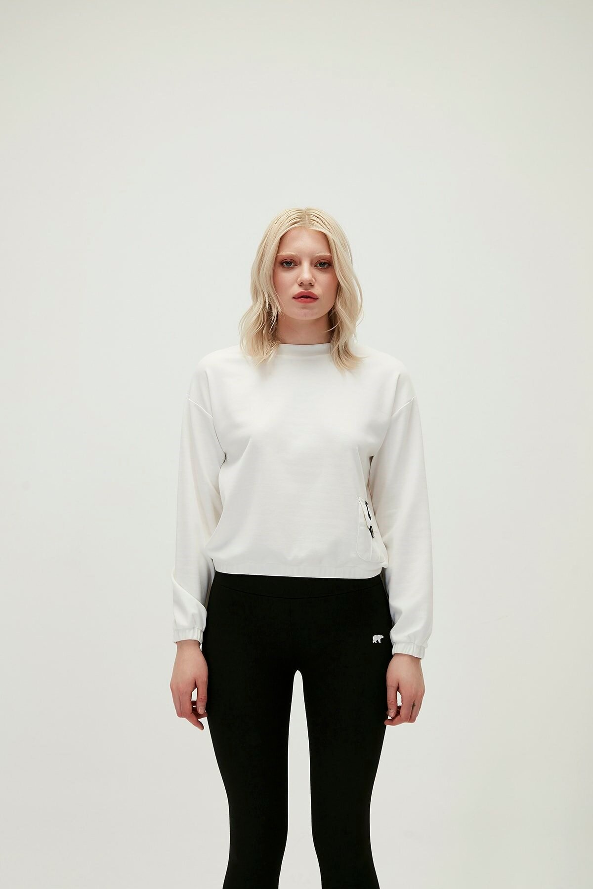 BAD BEARSweatshirtBad Bear Nelly Crewneck Kadın Sweatshirt 21.04.12.003-C04OFF-WHITE