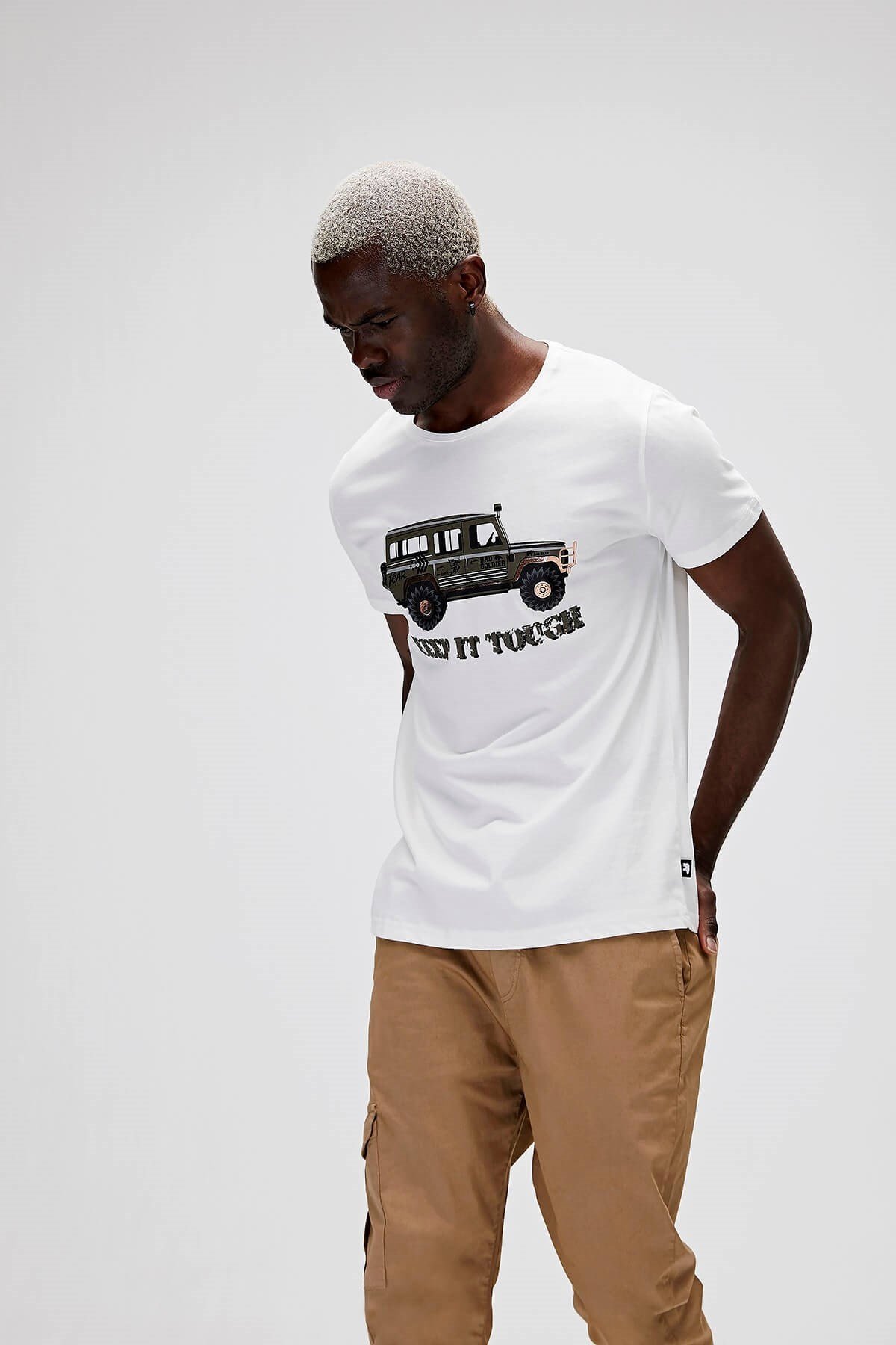 BAD BEARTişörtBad Bear Keep it Tee Erkek Tişört 21.01.07.029Off-White