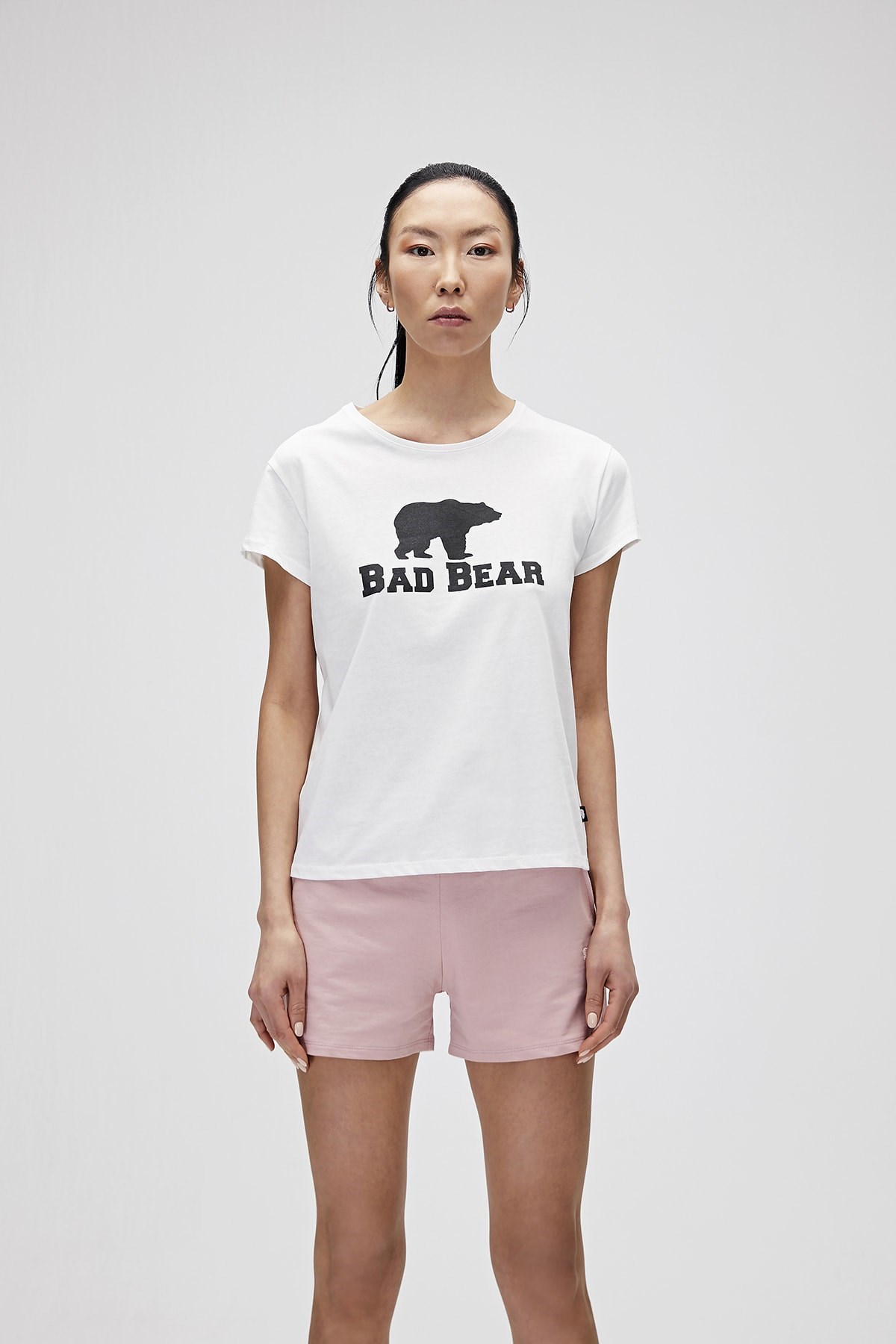 BAD BEARTişörtBad Bear Logo Tee Kadın Tişört 21.03.07.010Off-White