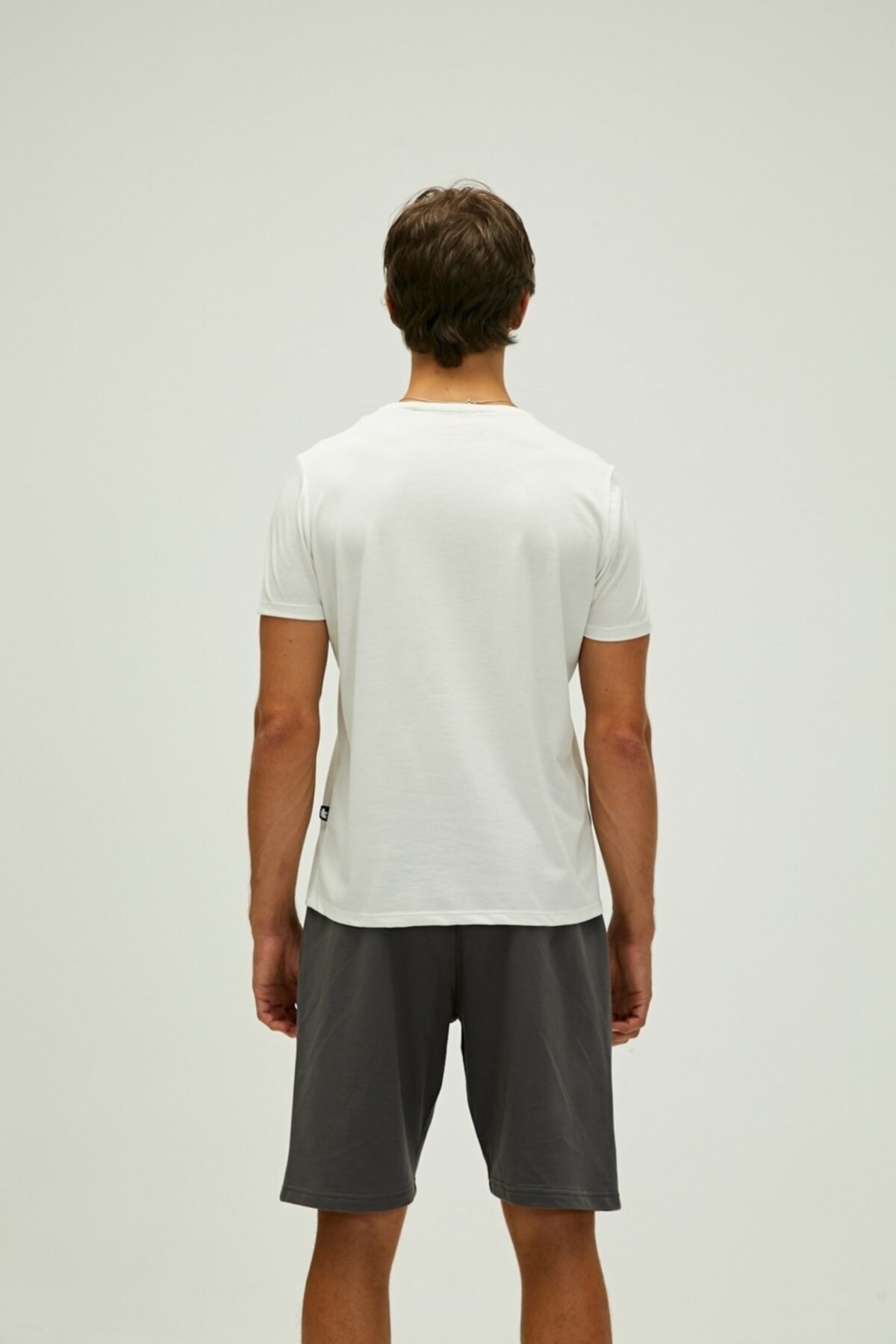 BAD BEARTişörtBad Bear Party Erkek Tişört 22.01.07.036OFF-WHITE