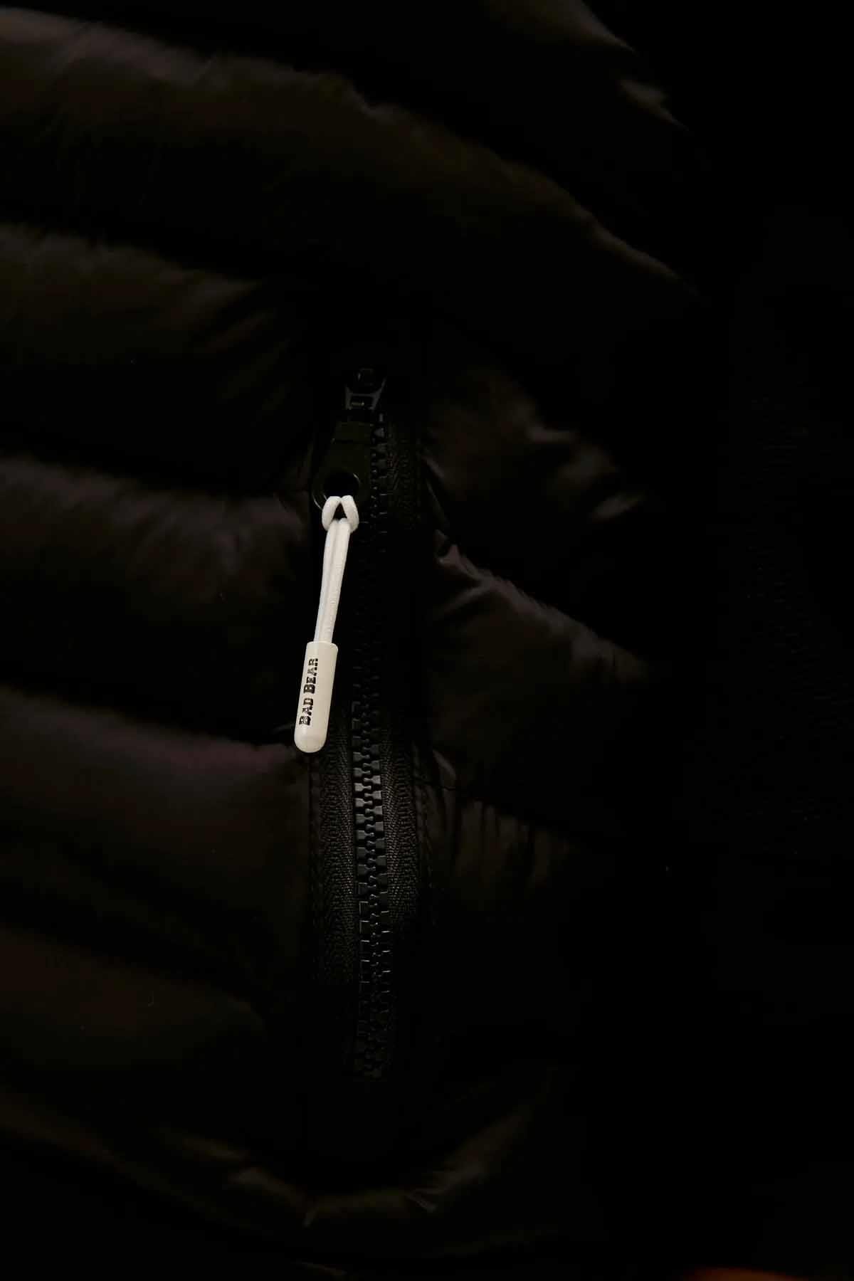 BAD BEARYelekBad Bear Kadın Yelek Turner Kadın Yelek 22.04.17.001SYHSiyah