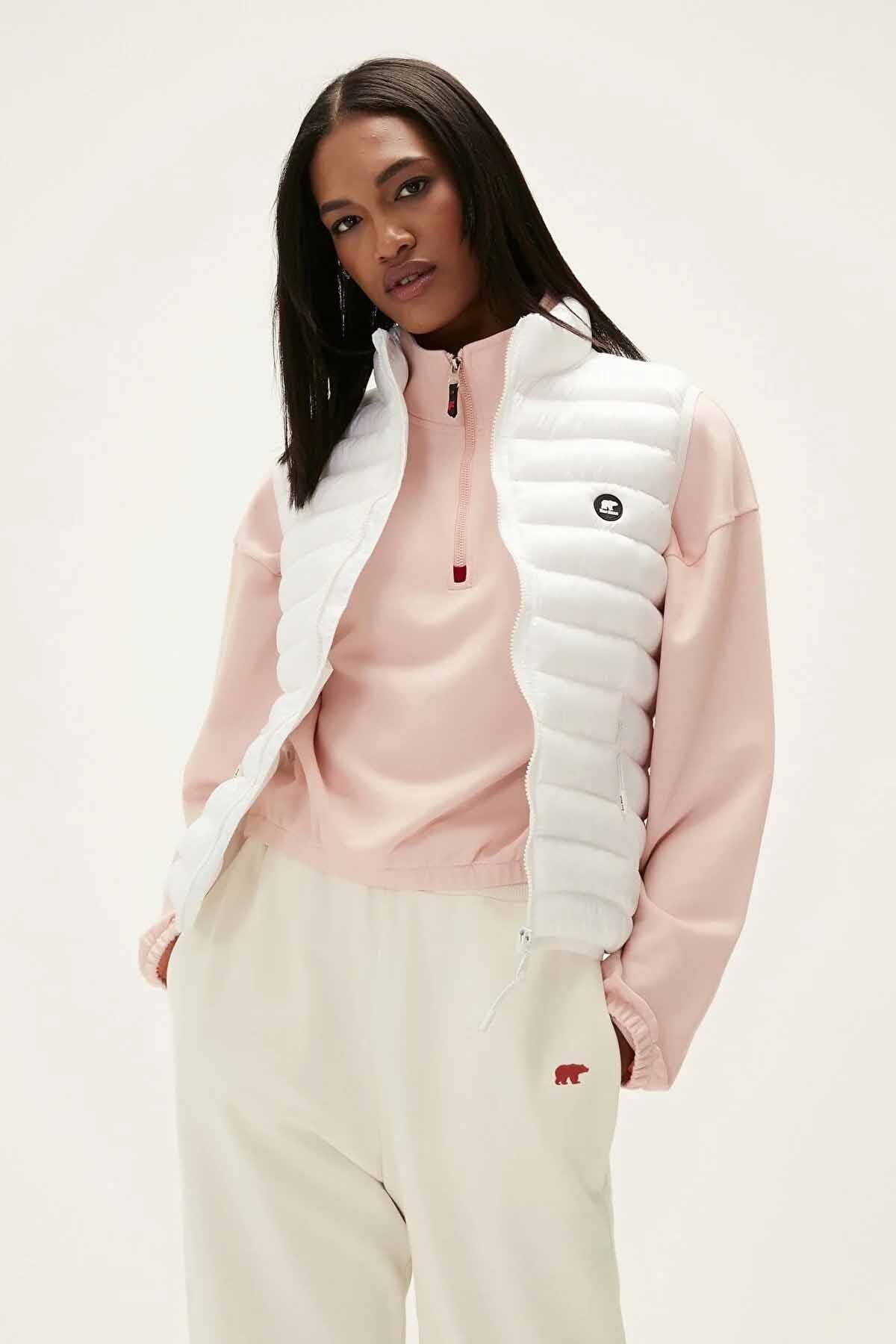 BAD BEARYelekBad Bear Kadın Yelek Turner Kadın Yelek 22.04.17.001BEYAZ