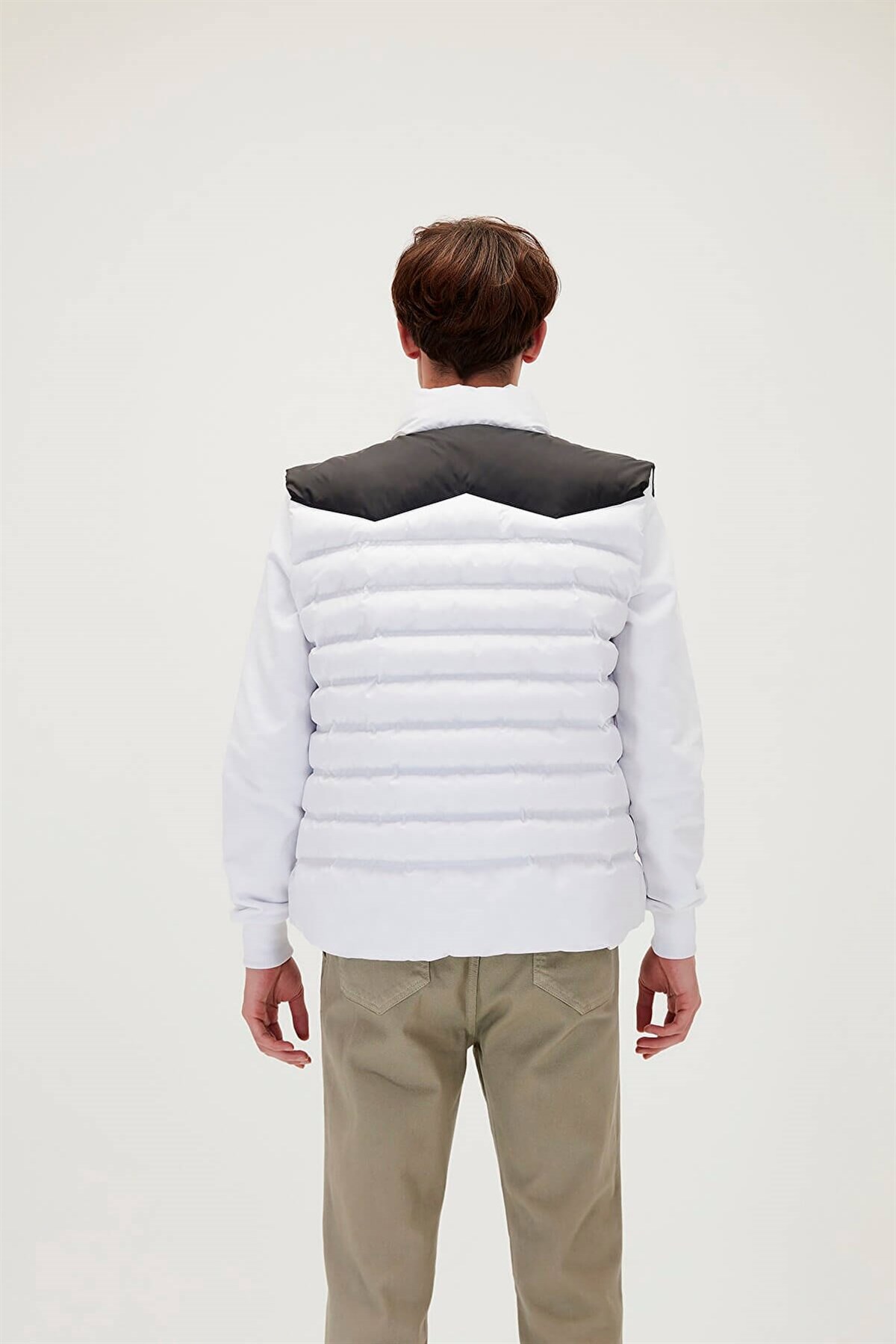 BAD BEARYelekBad Bear Saver Vest Erkek Yelek 21.02.17.002-C04OFF-WHITE