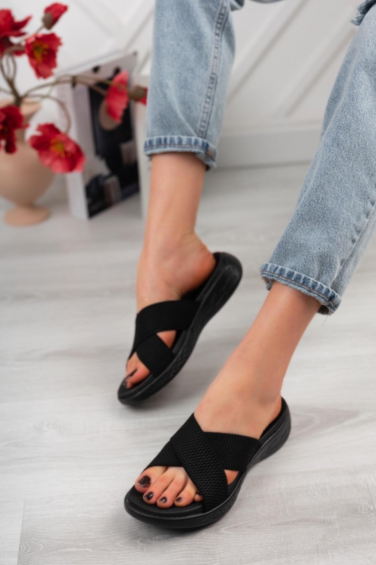 DUNLOPTerlikDunlop Memory Step Çapraz Kadın Terlik Deniz Havuz Kadın Terlik Ayakkabı DNP1160RSiyah
