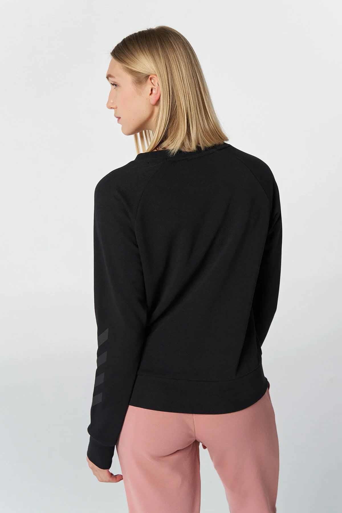 HUMMELSweatshirtHummel T-NONI 2.0 SWEATSHIRT Kadın Sweatshirt 921457-2001BLACK