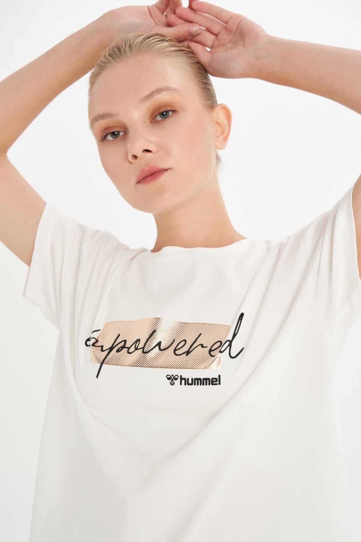 HUMMELTişörtHummel Bemy T-Shirt Kadın Tişört 911477-9003OFF WHITE