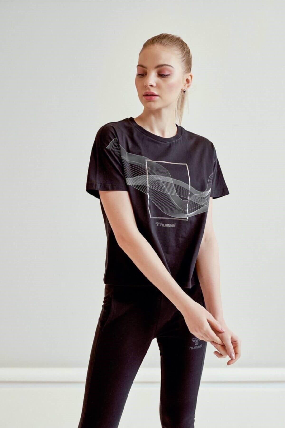 HUMMELTişörtHummel Digna T-Shirt S/S Kadın Tişört 910969-2001BLACK