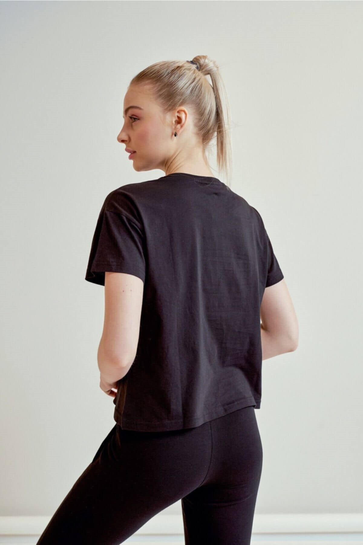 HUMMELTişörtHummel Digna T-Shirt S/S Kadın Tişört 910969-2001BLACK