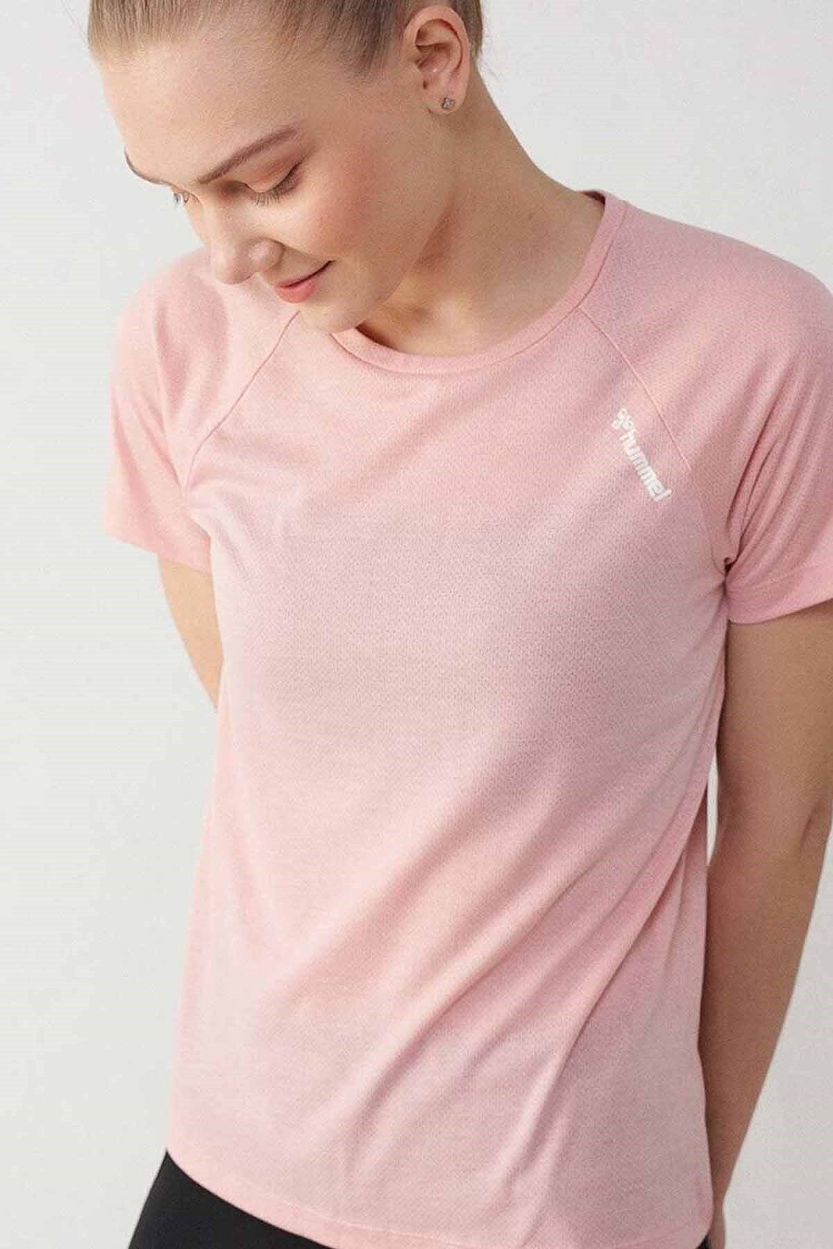 HUMMELTişörtHummel Grop T-Shirt Kadın Tişört 911314-2098PINK AMETH