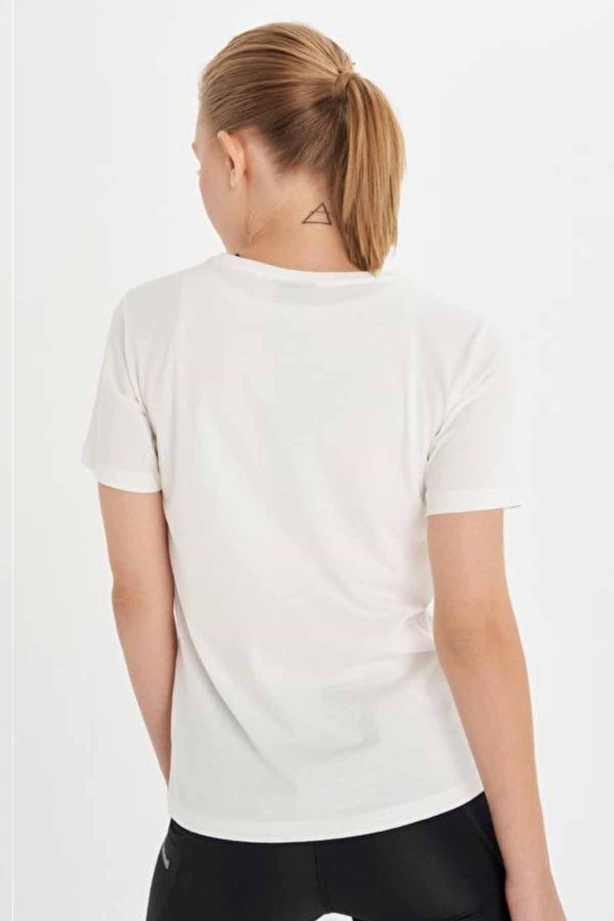 HUMMELTişörtHummel mimish T-Shirt Kadın Tişört 911520-9003OFF WHITE