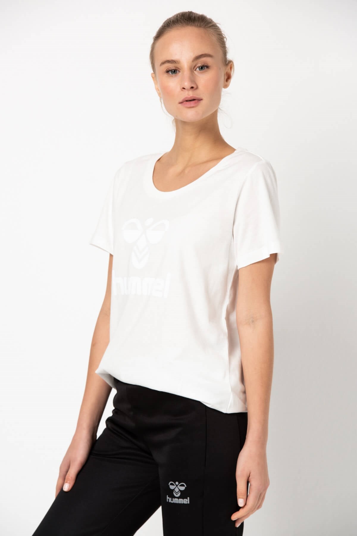 HUMMELTişörtHummel Ridade T-Shirt S/ Kadın Tişört 910673-9003OFF WHITE