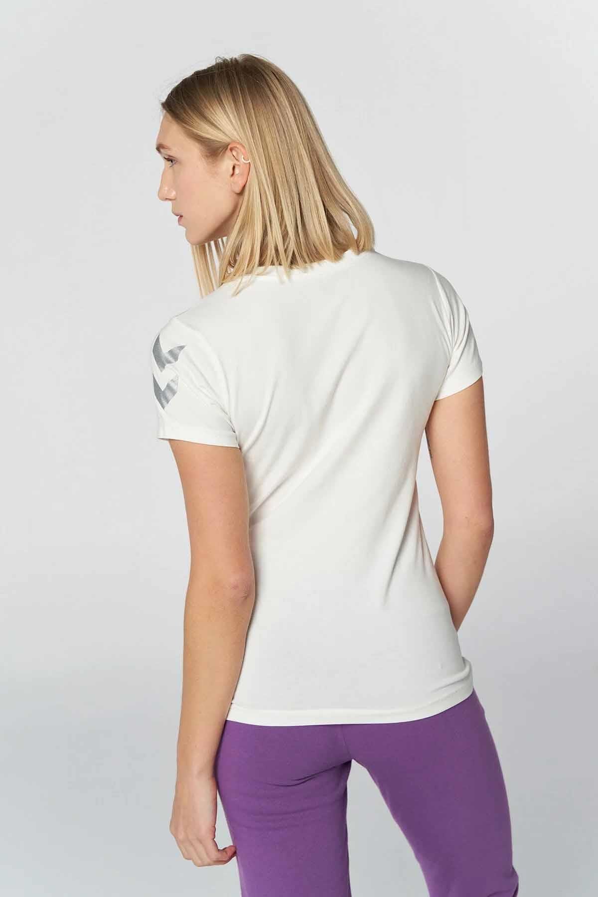 HUMMELTişörtHummel SONY T-SHIRT S/S Kadın Tişört 911362-9003OFF WHITE