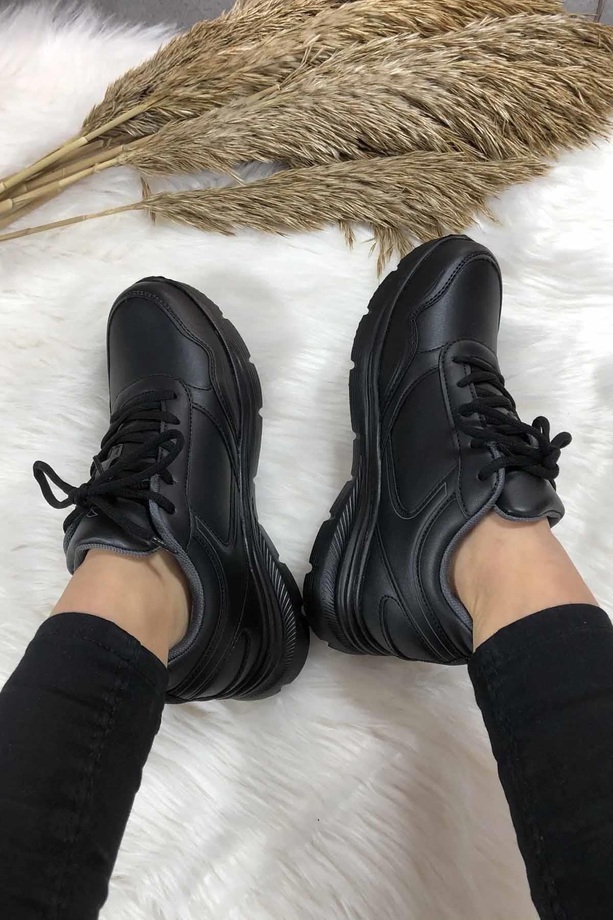 KinetixGünlük SporKinetix Suomy Pu 4 Pr Kadın Günlük Spor Ayakkabı 101744141Siyah