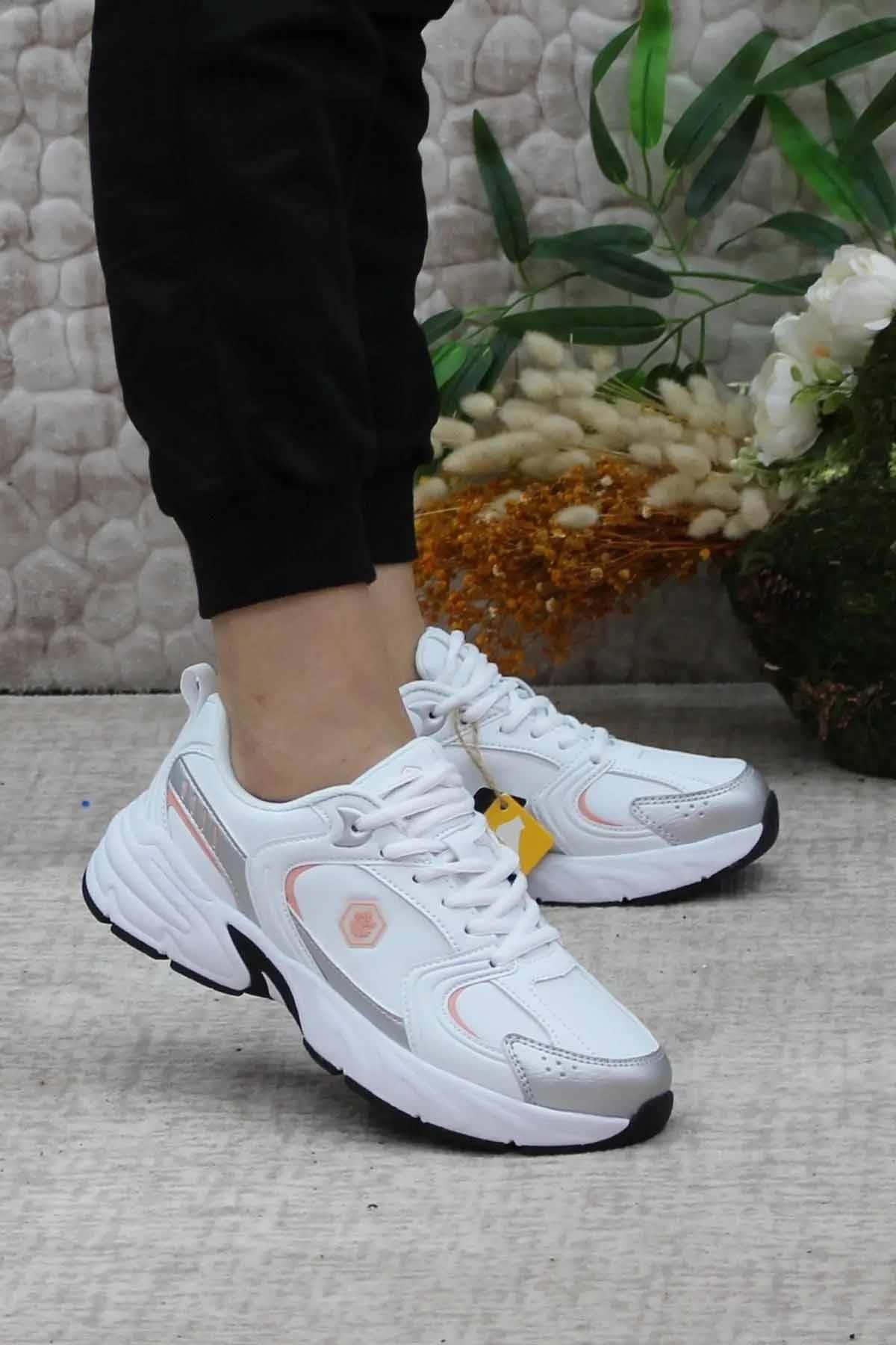 LUMBERJACKGünlük SporLumberjack Pol Pu Beyaz-Yavruağzı Kadın Günlük Spor Ayakkabı 101783642BEYAZ