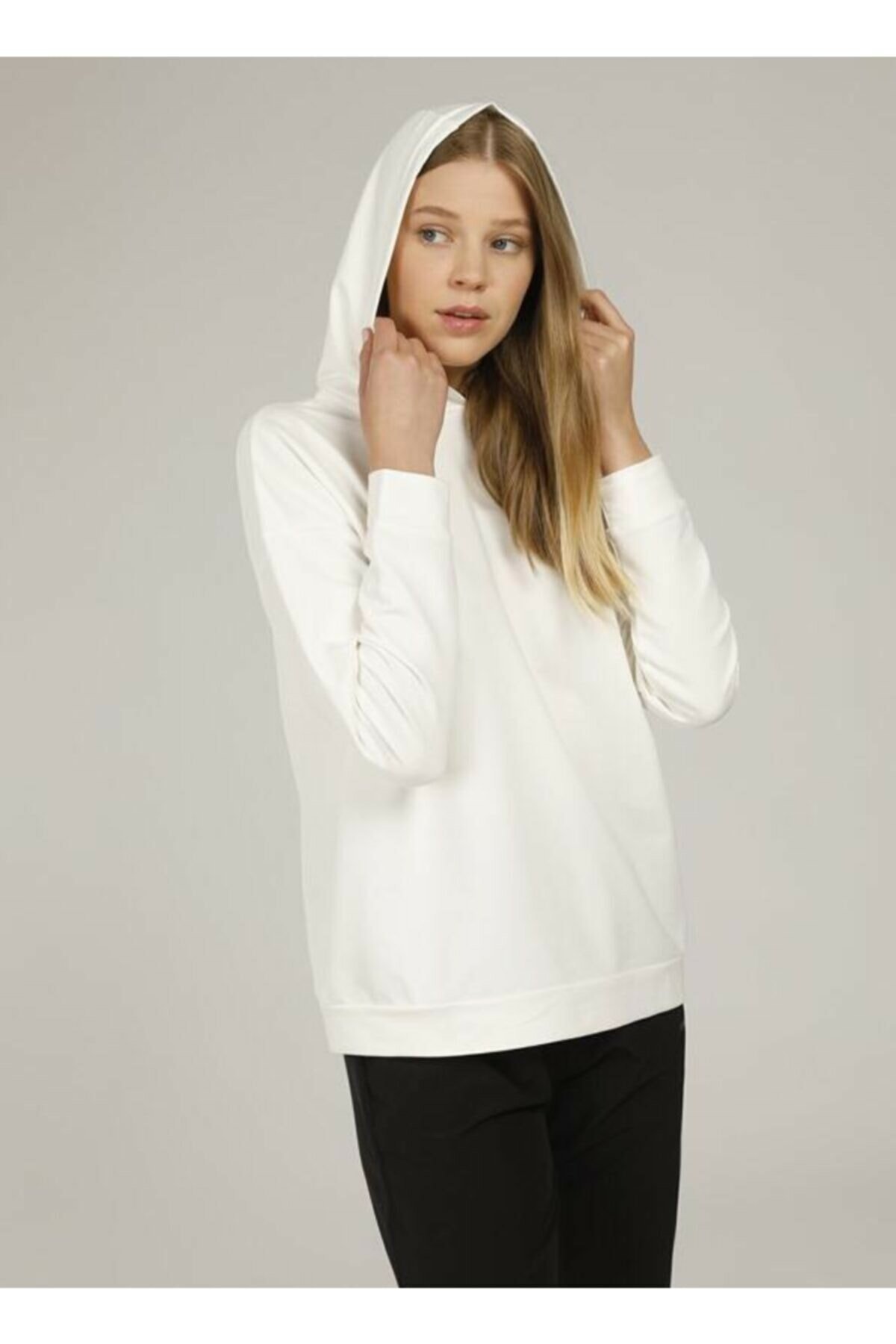 LUMBERJACKSweatshirtLumberjack Basic Hoodie Kadın Sweatshirt 101057208Ekru