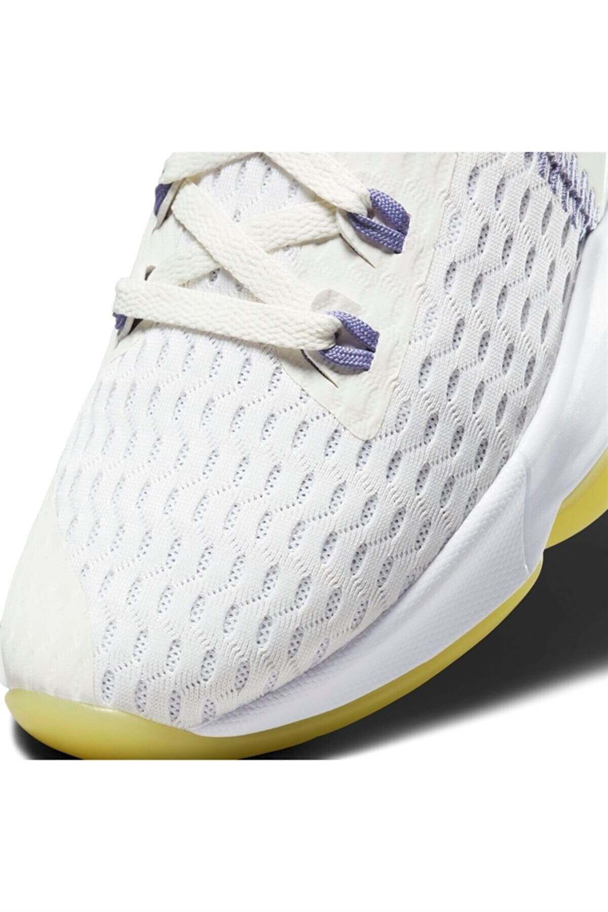 NIKE BasketbolNike Lebron Witness V Erkek Basketbol Ayakkabı CQ9380-102-BEYAZ