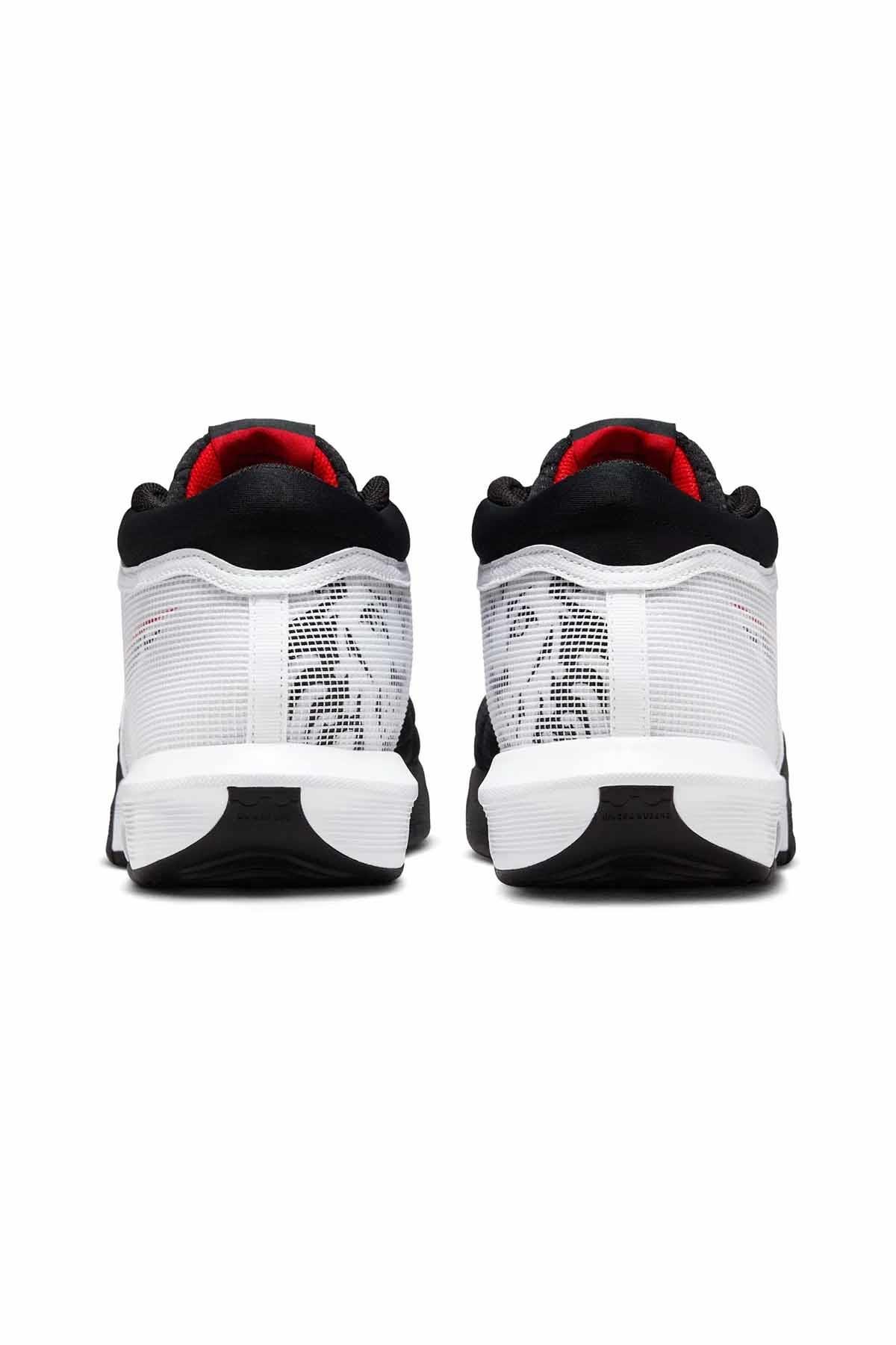 NIKE BasketbolNike Lebron Witness VIII Erkek Basketbol Ayakkabı FB2239-103-BEYAZ