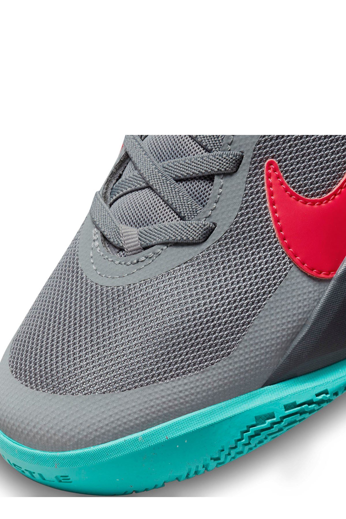 NIKEBasketbolNike Team Hustle D 10 Flyease Çocuk Basketbol Ayakkabı DD7303-008-Gri