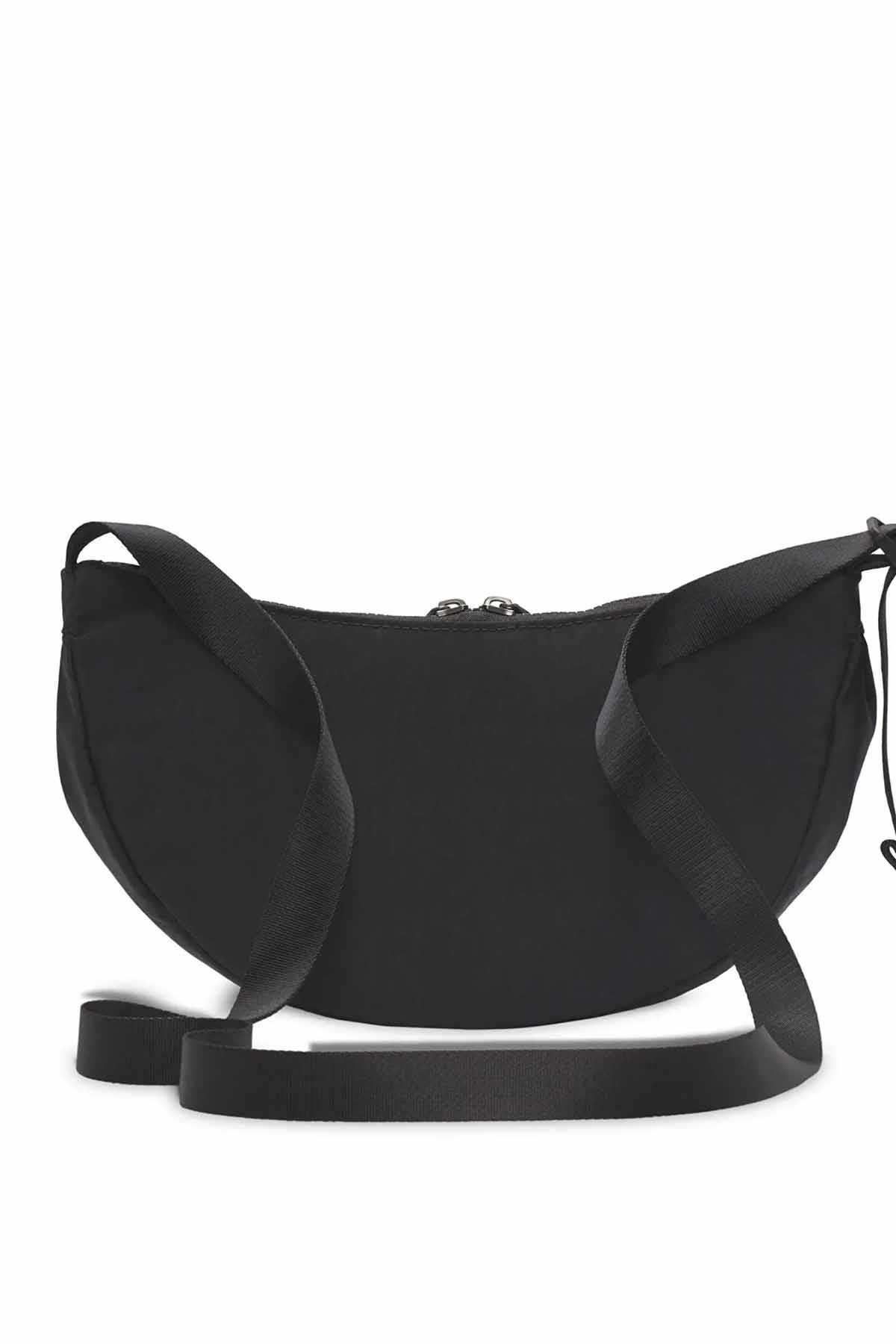 NIKEBel ÇantasıNike Çanta Bel Çantası En: 30,5 cm, Boy: 18 cm, Derinlik: 10 cm Unisex Bel Çantası HQ4370-013-Çok Renkli