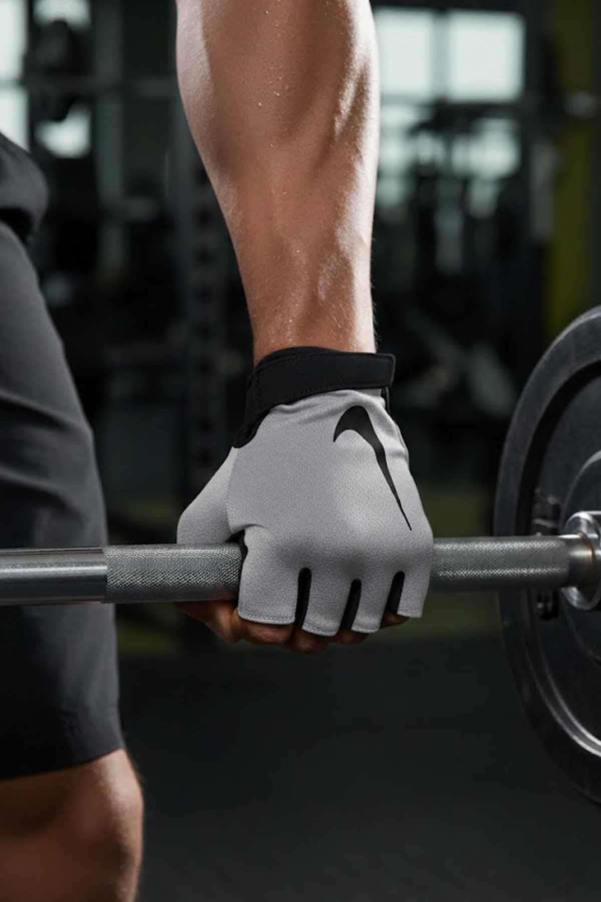 NIKEFitness EldiveniNike M Gym Essential Fg 2.0 Erkek Fitness Eldiveni N.101.2315.032-Cool Grey