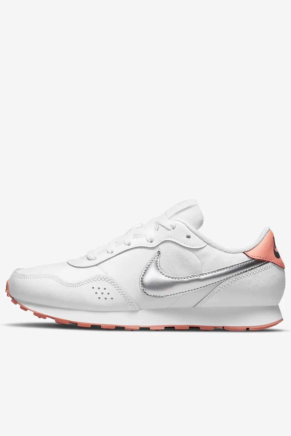 NIKEGünlük SporNike Md Valiant (Gs) Kadın Günlük Spor Ayakkabı CN8558-101-Beyaz