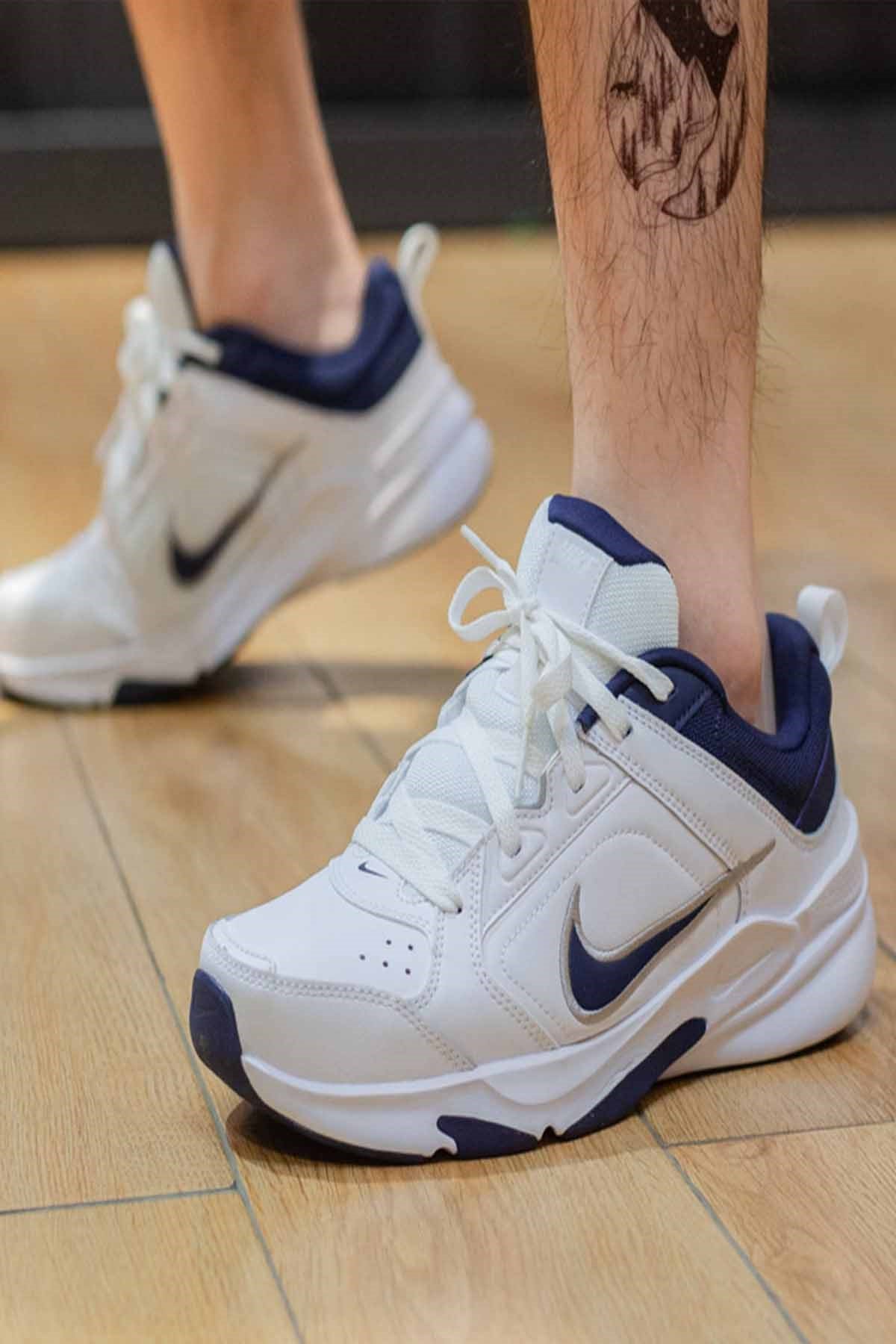 NIKEGünlük SporNike Sneakers  Defy All Day Erkek Günlük Spor Ayakkabı DJ1196-100-BEYAZ