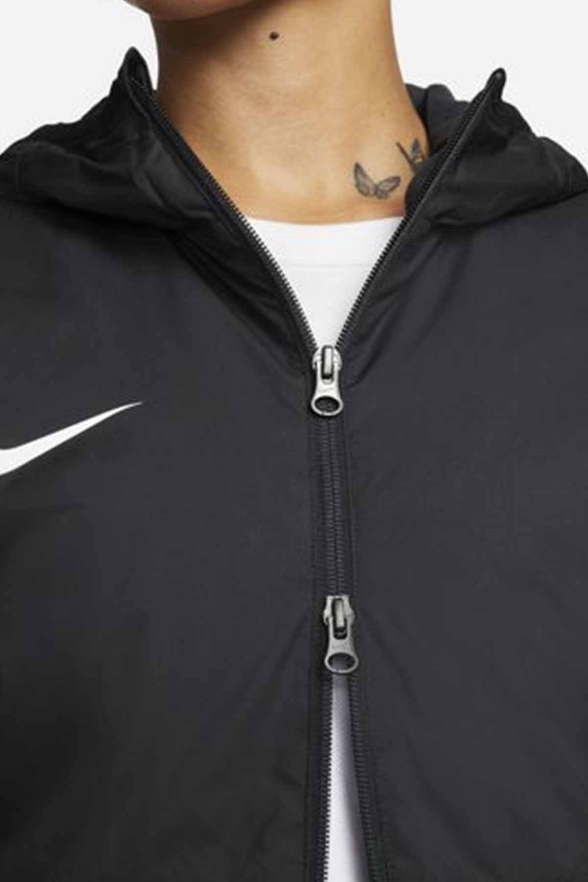 NIKEMontNike Kadın Uzun Mont Kaban Kadın Mont NK8036-010-SIYAH