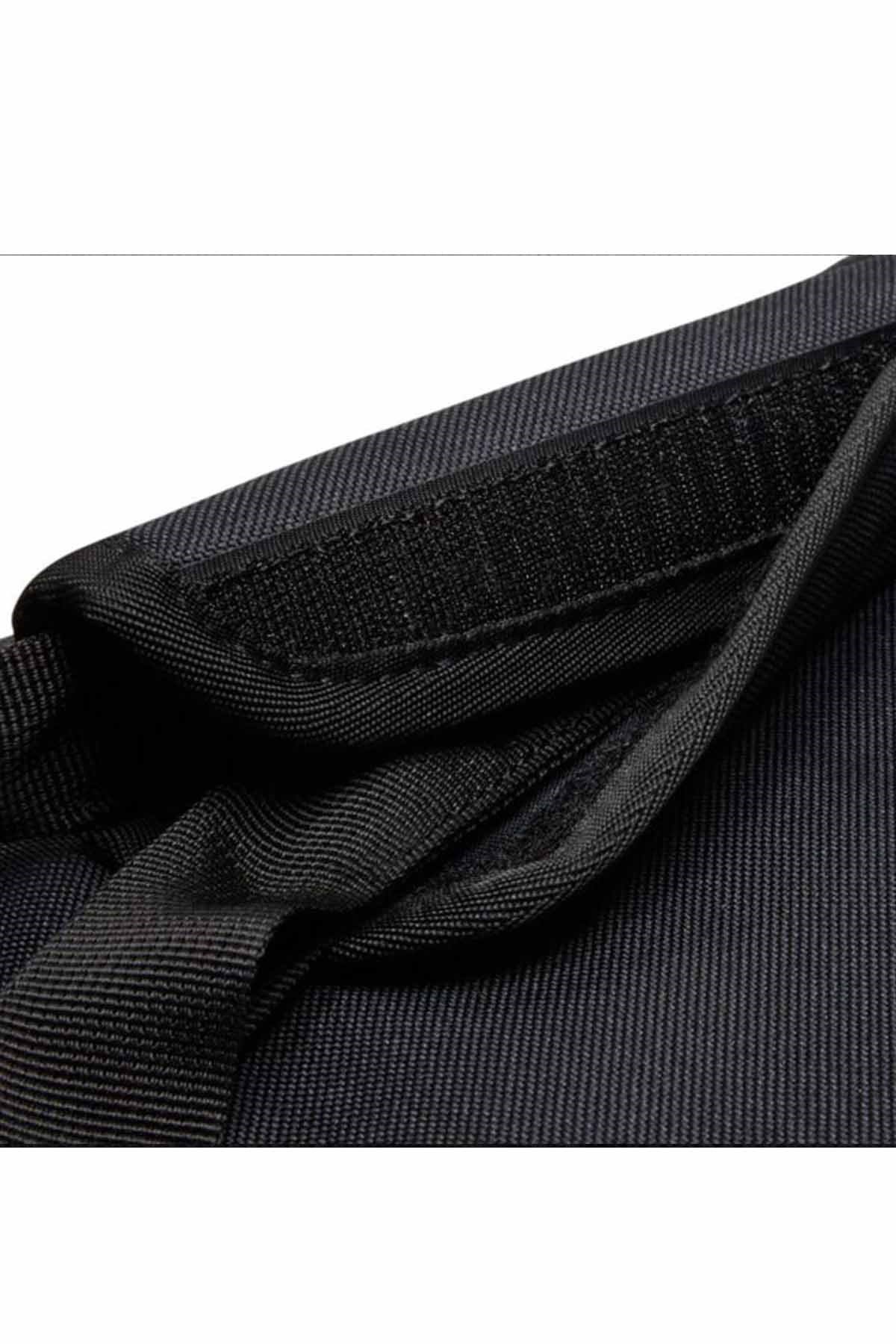 NIKESpor ve Seyehat ÇantasıNike Academy Team L Duffel Bag Unisex Spor ve Seyehat Çantası CU8089-010-SIYAH