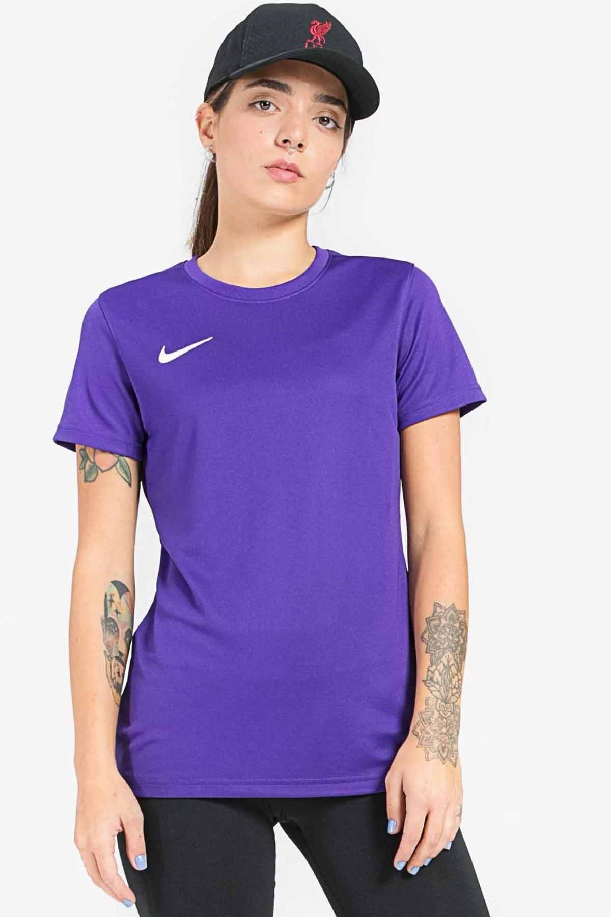 NIKETişörtNike Kadın Spor Tişört Kadın Tişört NK6728-547-MOR