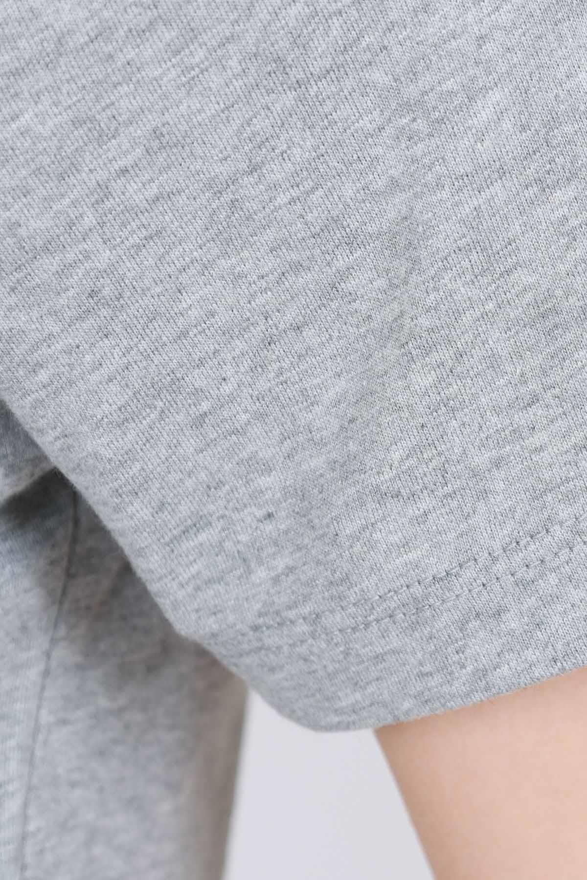 NIKETişörtNike Kadın Tişört Pamuklu Kumaş  B-2 Kadın Tişört BV6169-063-1-Gri