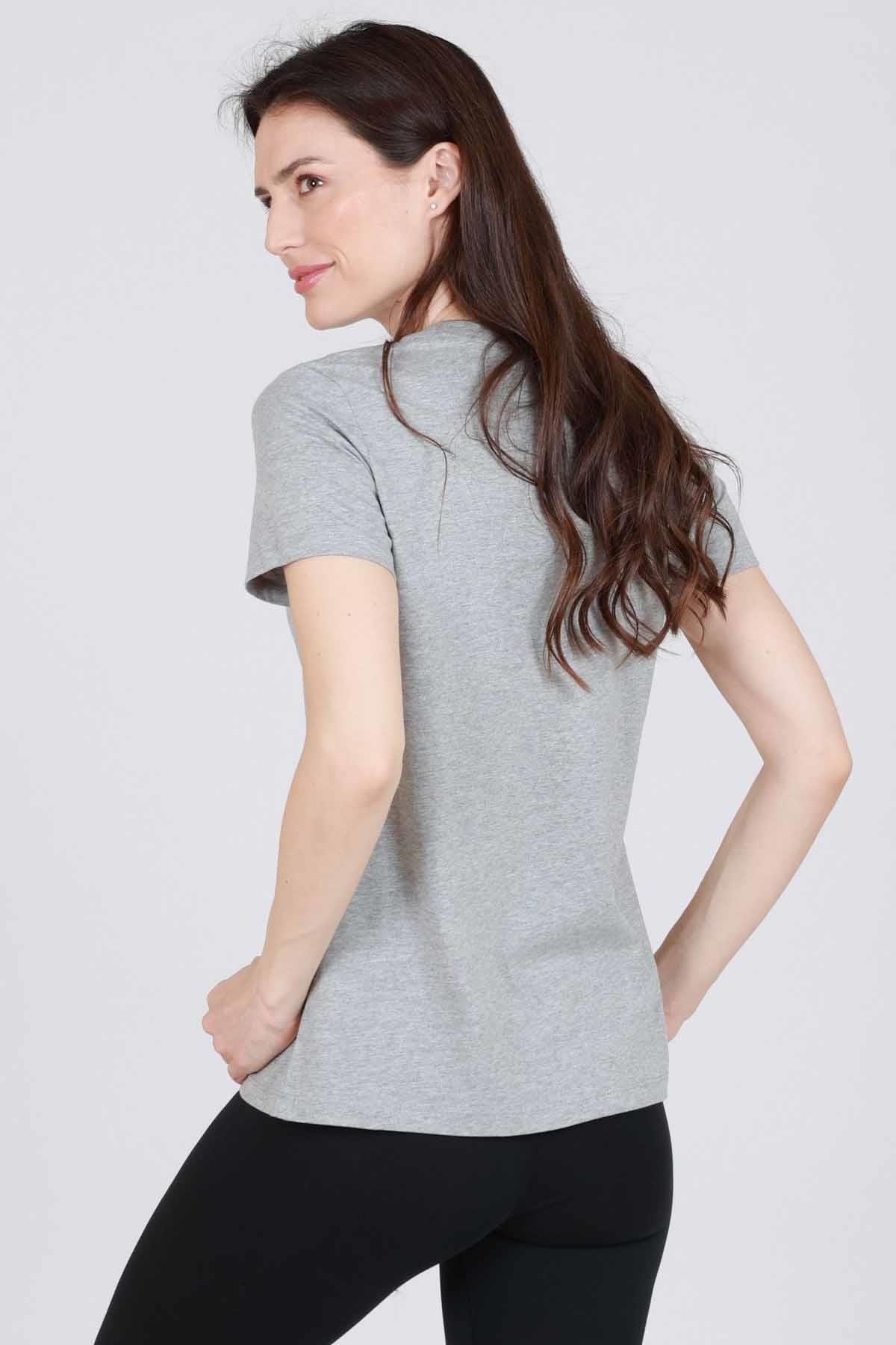 NIKETişörtNike Kadın Tişört Pamuklu Kumaş  B-2 Kadın Tişört BV6169-063-1-Gri