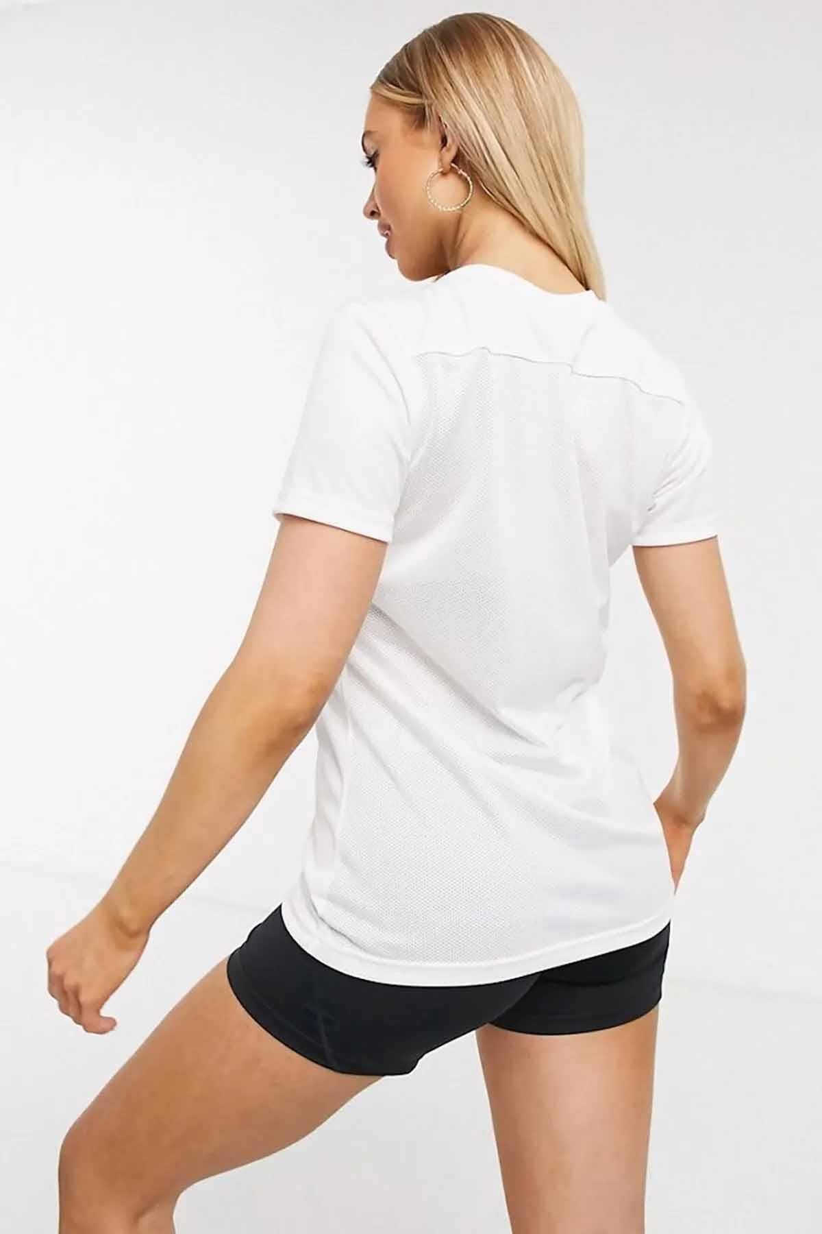 NIKETişörtNike W DRY PARK VII JSY SS Kadın Tişört BV6728-BEYAZ