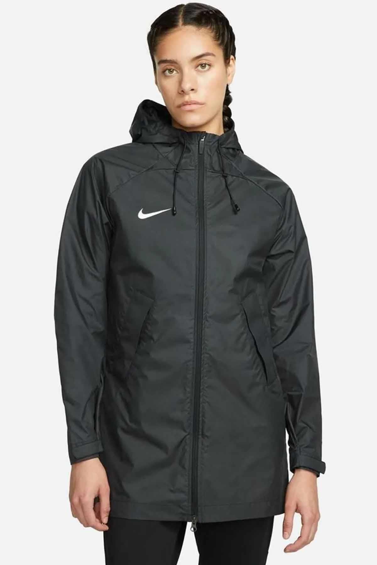 NIKEYağmurlukNike Kadın Yağmurluk Kadın Yağmurluk DJ6316-010-SIYAH