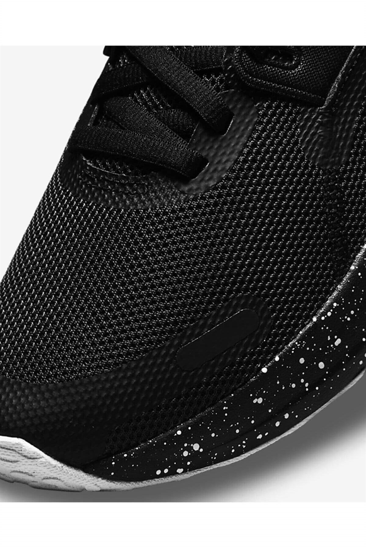 NIKEYürüyüş KoşuNike Renew Retaliation 3 Erkek Yürüyüş Koşu Ayakkabı DA1350-001-Siyah