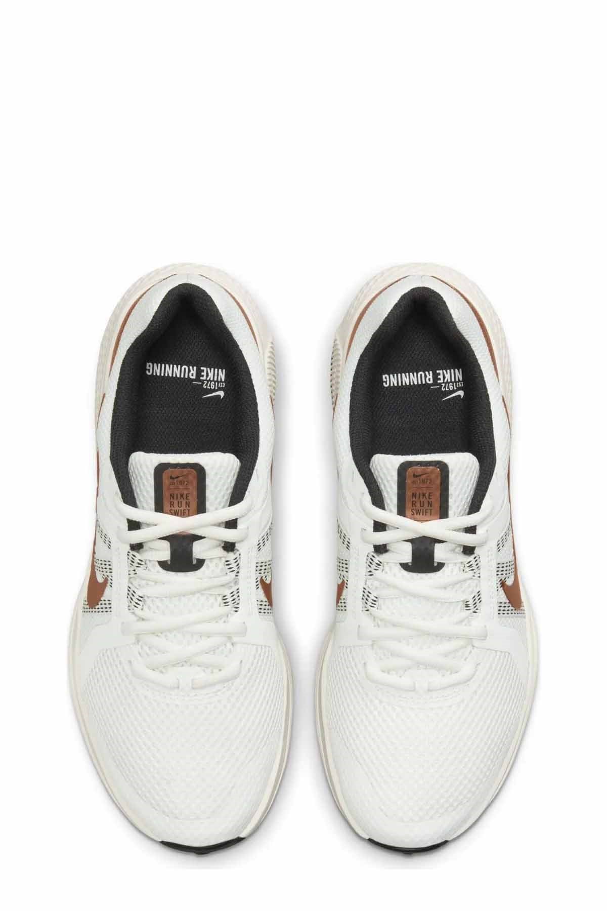 NIKEYürüyüş KoşuNike W Run Swift 2 Kadın Yürüyüş Koşu Ayakkabı CU3528-103-Beyaz