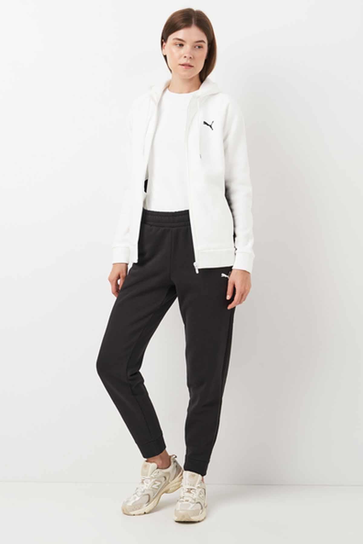 PUMAEşofman TakımPuma Kadın Pamuklu Kumaş Eşofman Takımı Kadın Eşofman Takım 683035-02 BEYAZ