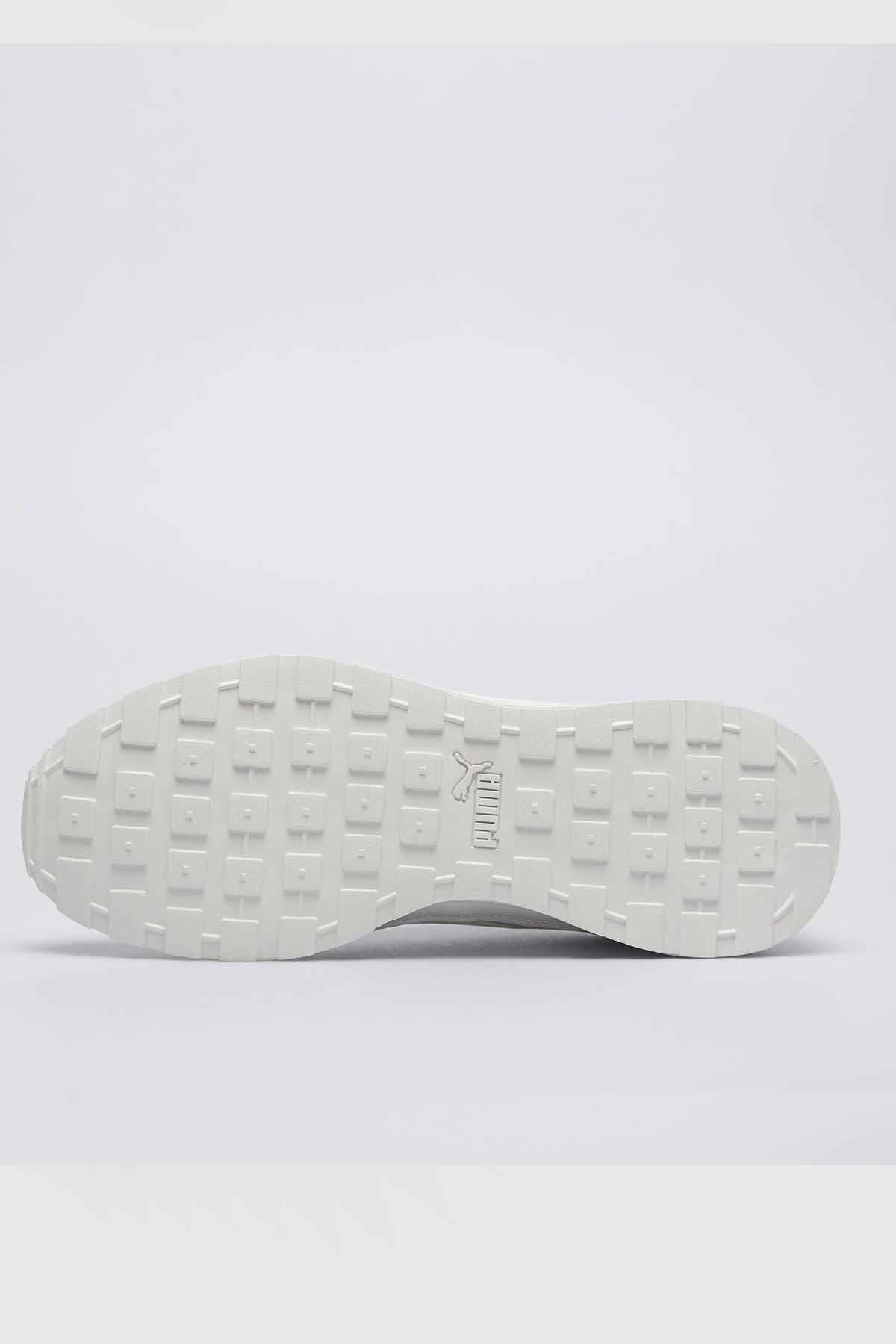 PUMAGünlük SporPuma Graviton Unisex Günlük Spor Ayakkabı 395378-02 BEYAZ