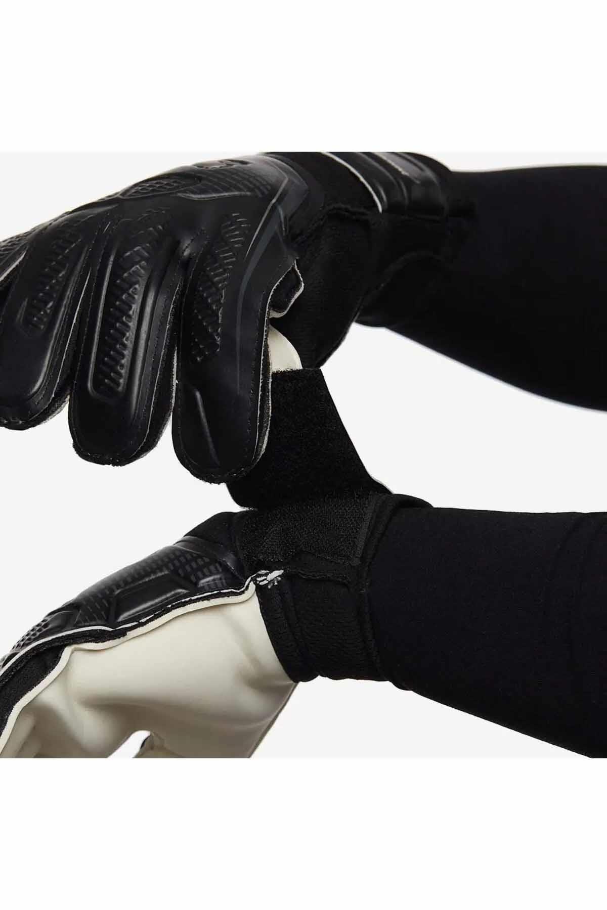 PUMAKaleci EldiveniPuma Ultra Play Rc Erkek Kaleci Eldiveni 041952-03 Siyah