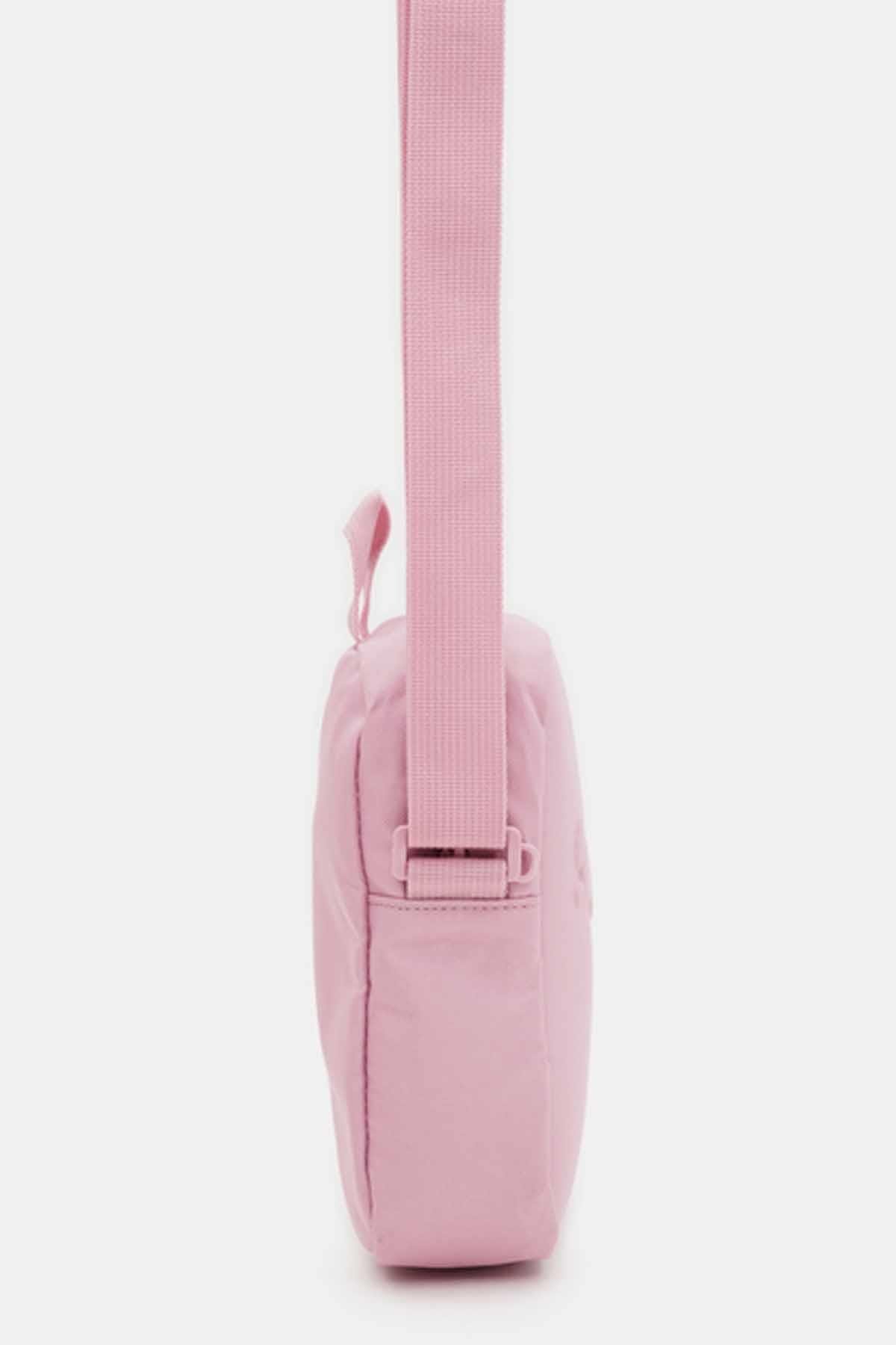 PUMAOmuz ÇantaPUMA ACADEMY AOP Portable Unisex Omuz Çanta 091155-10 Çok Renkli