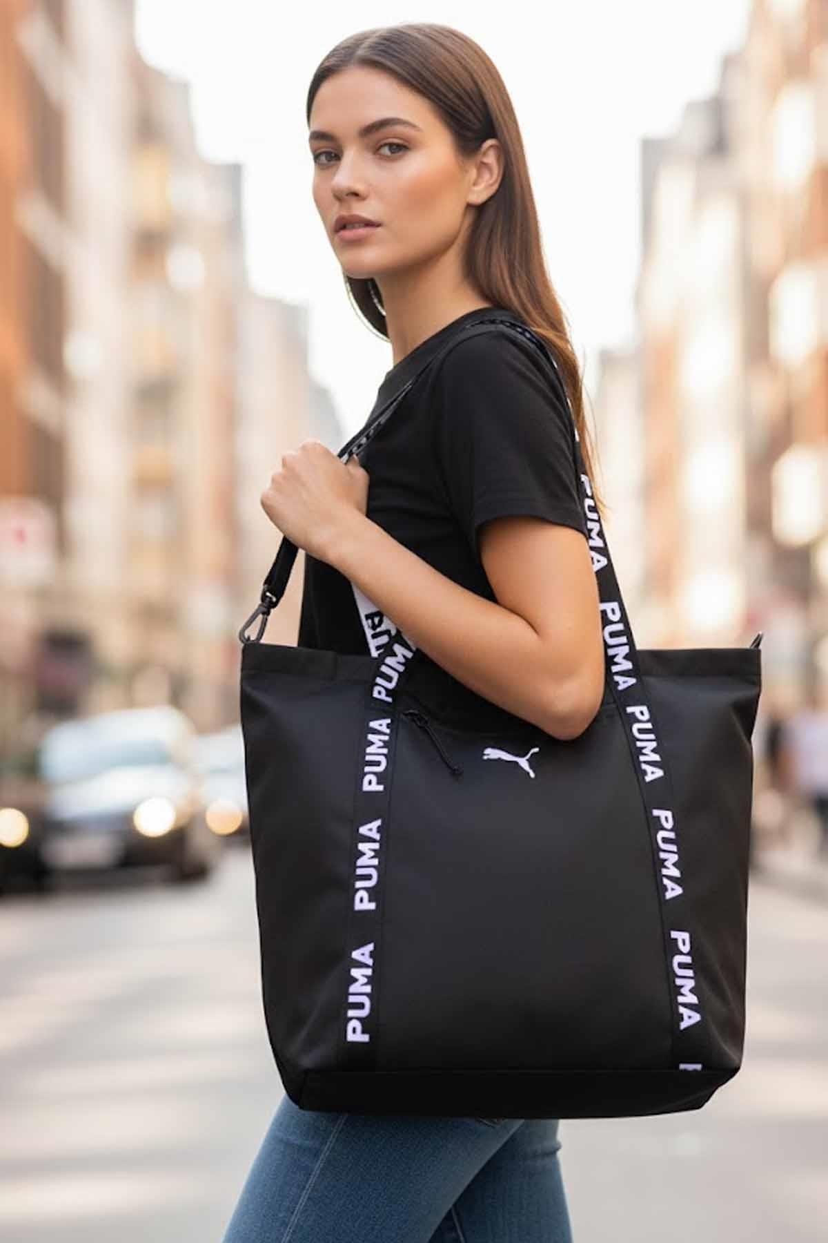 PUMAOmuz ÇantaPuma AT ESS Shopper Kadın Omuz Çanta 091856-01 Siyah